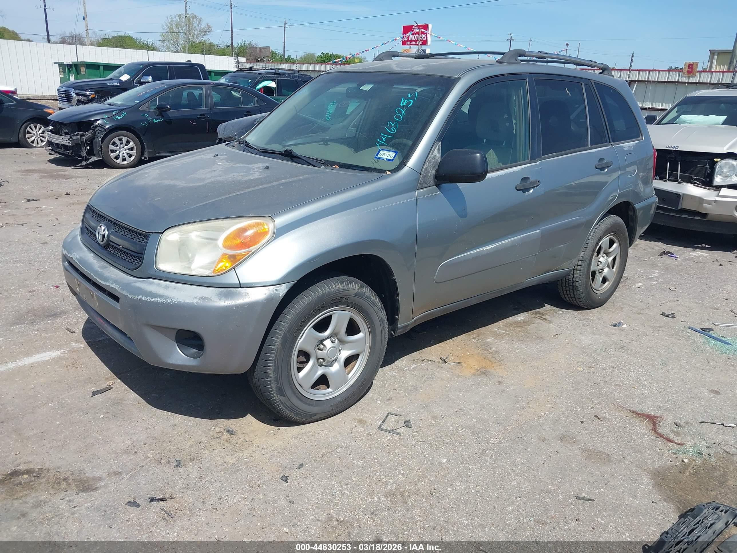 TOYOTA RAV4 image 2