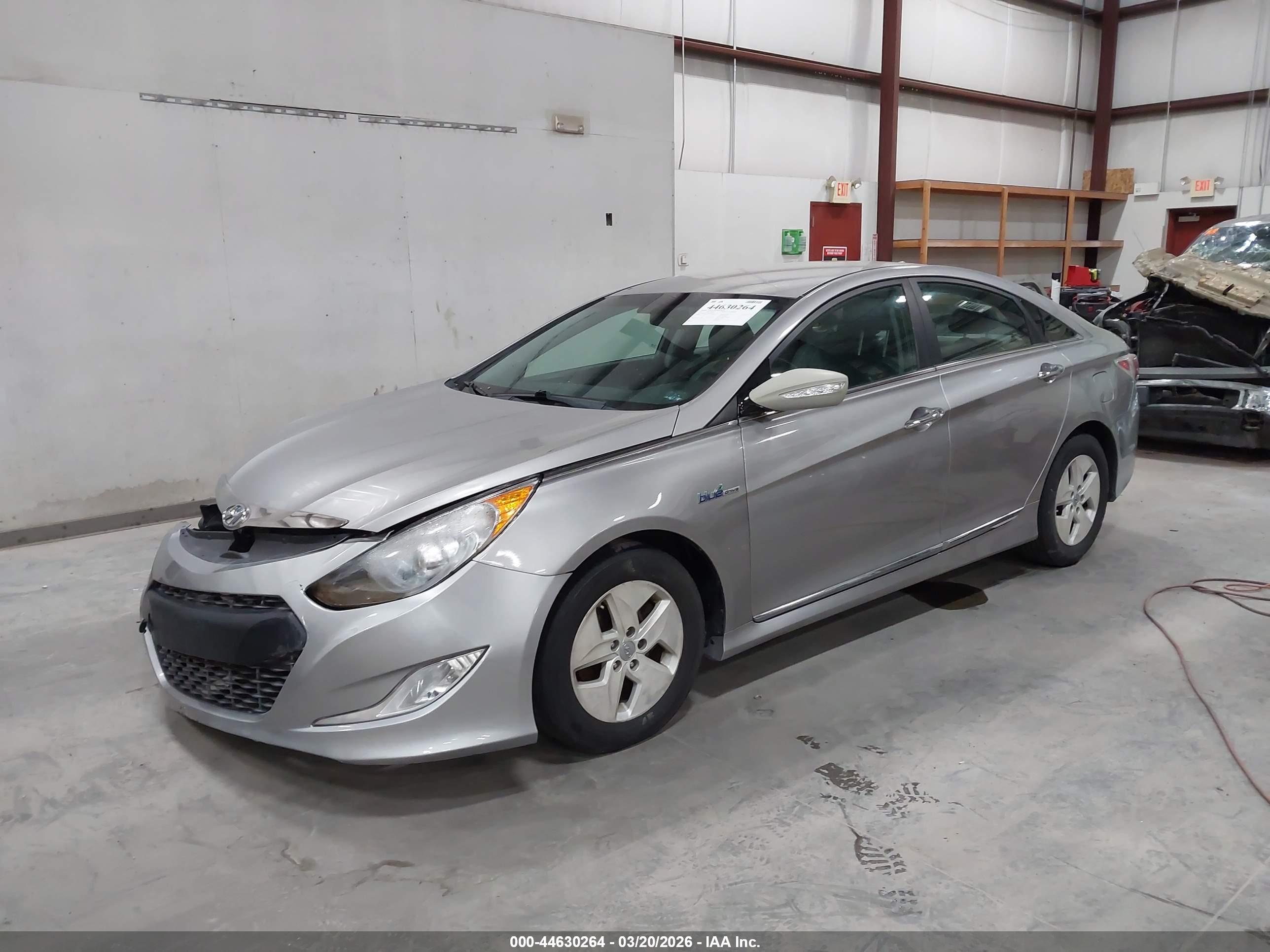 HYUNDAI SONATA image 2