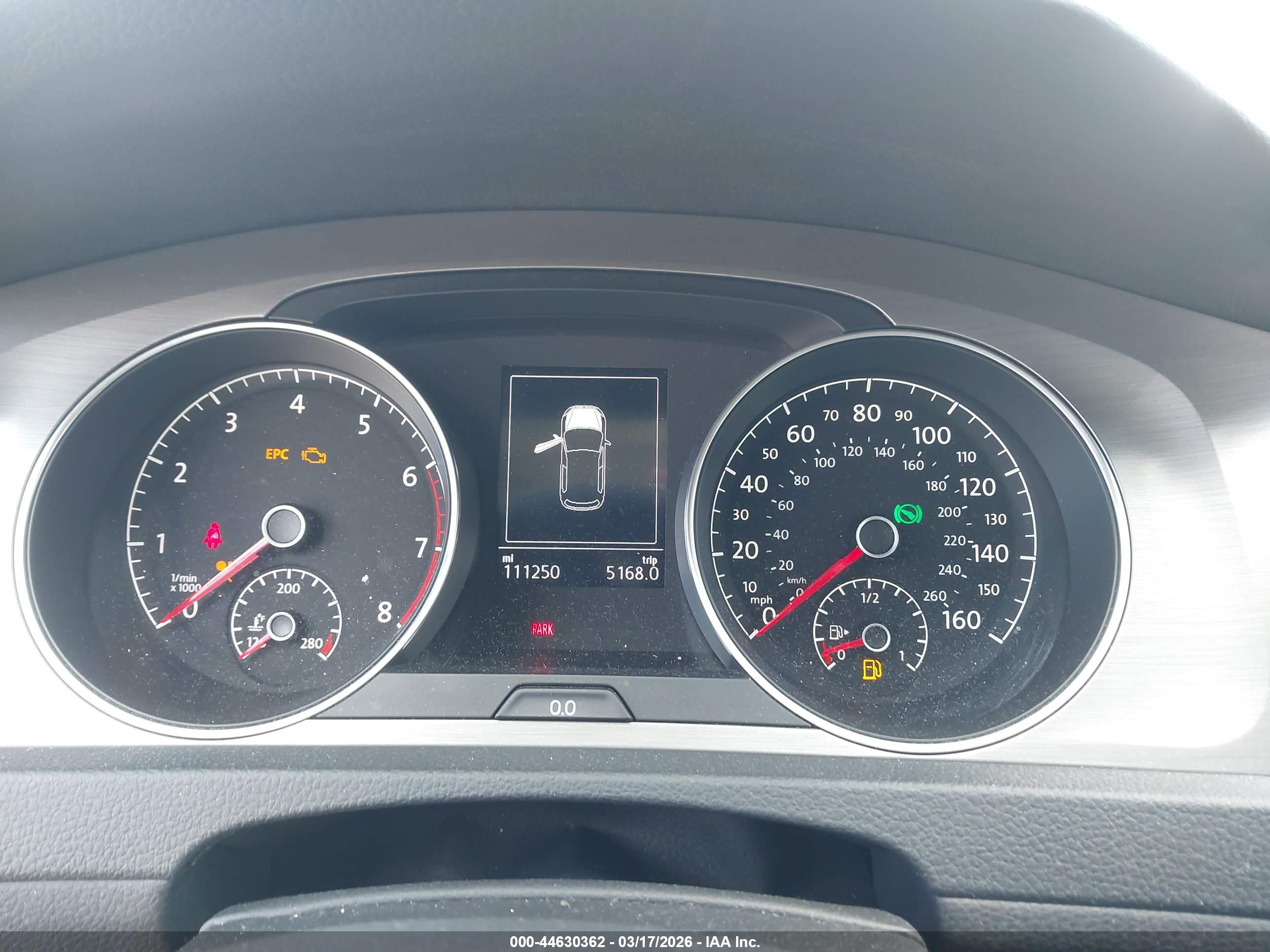 VOLKSWAGEN GOLF image 7