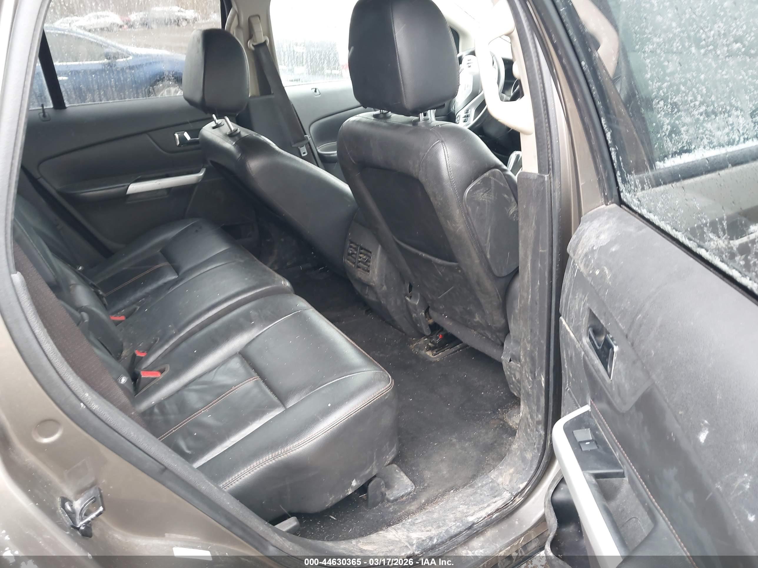 FORD EDGE image 8