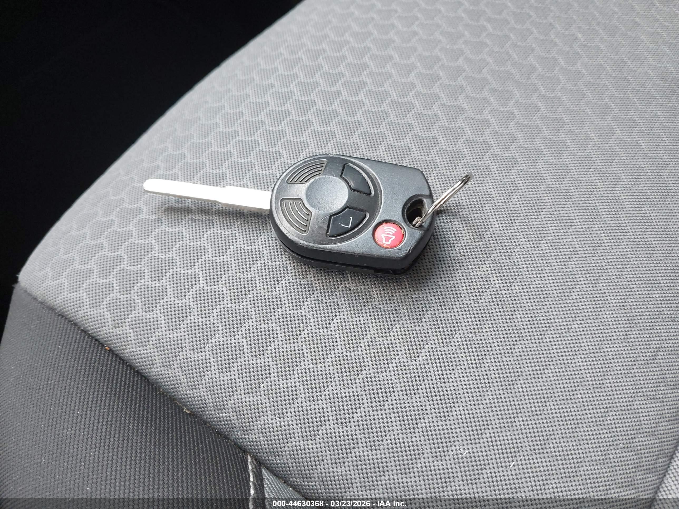 FORD ESCAPE image 11