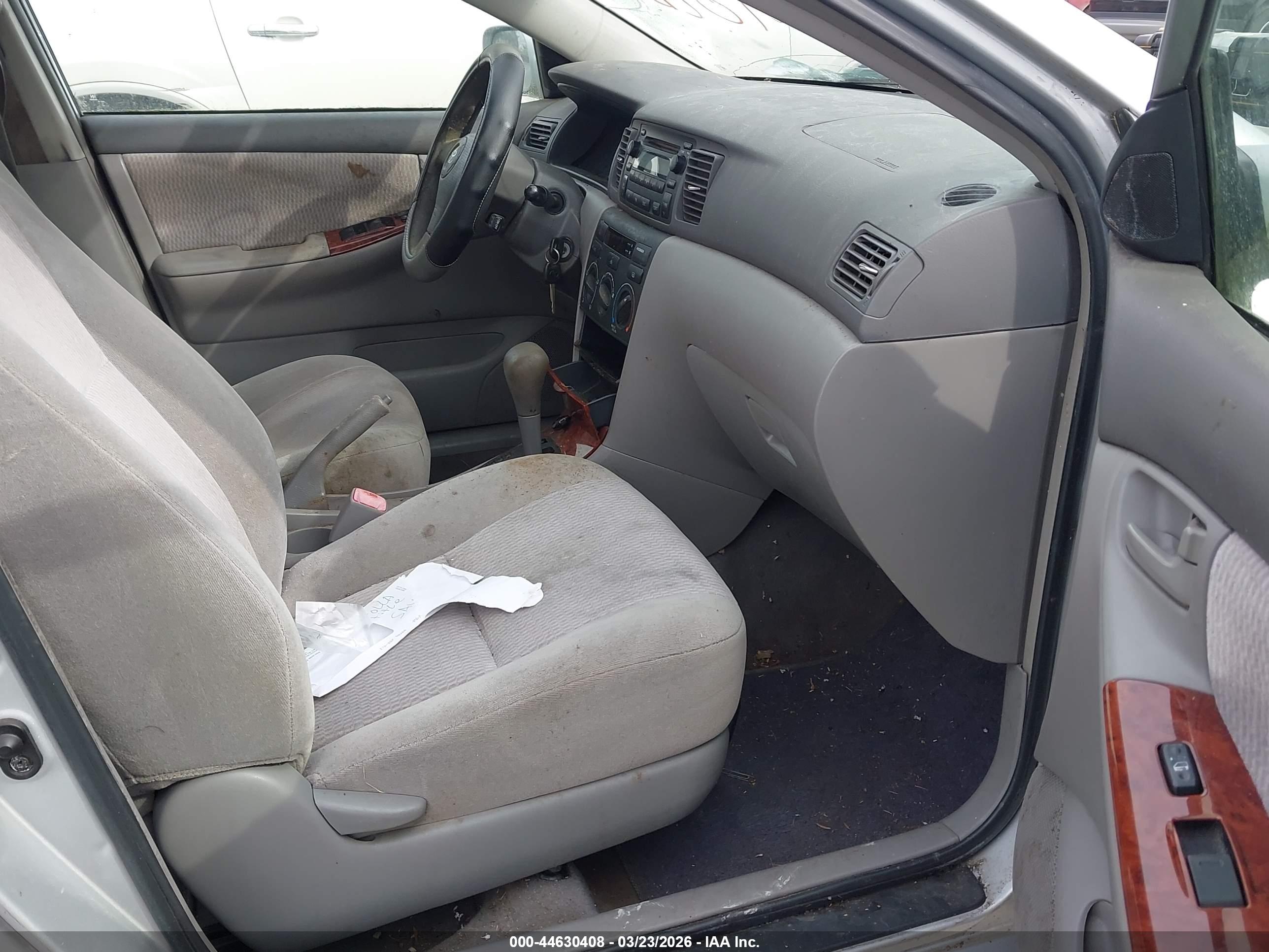 TOYOTA COROLLA image 5