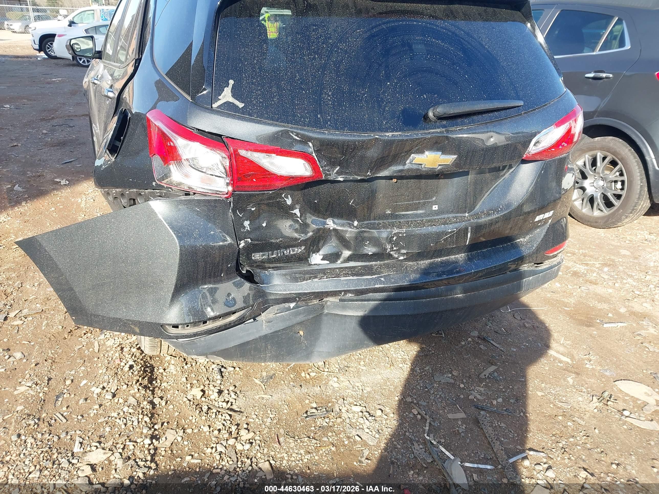 CHEVROLET EQUINOX image 6