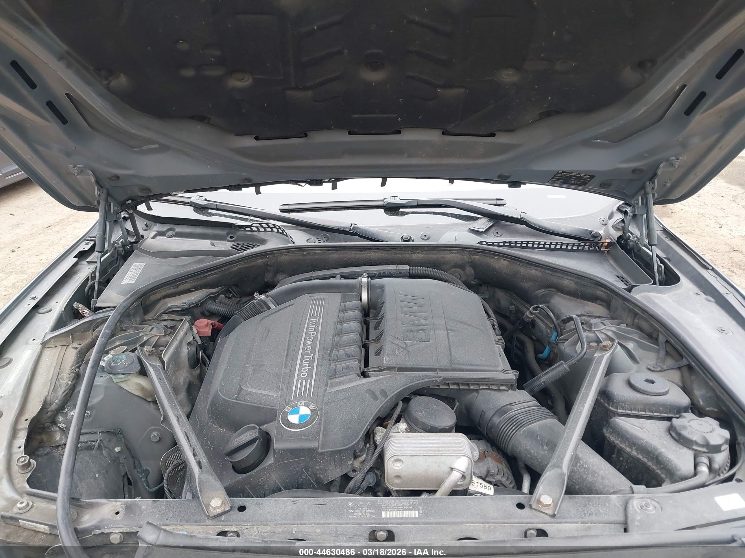 BMW 535I image 10