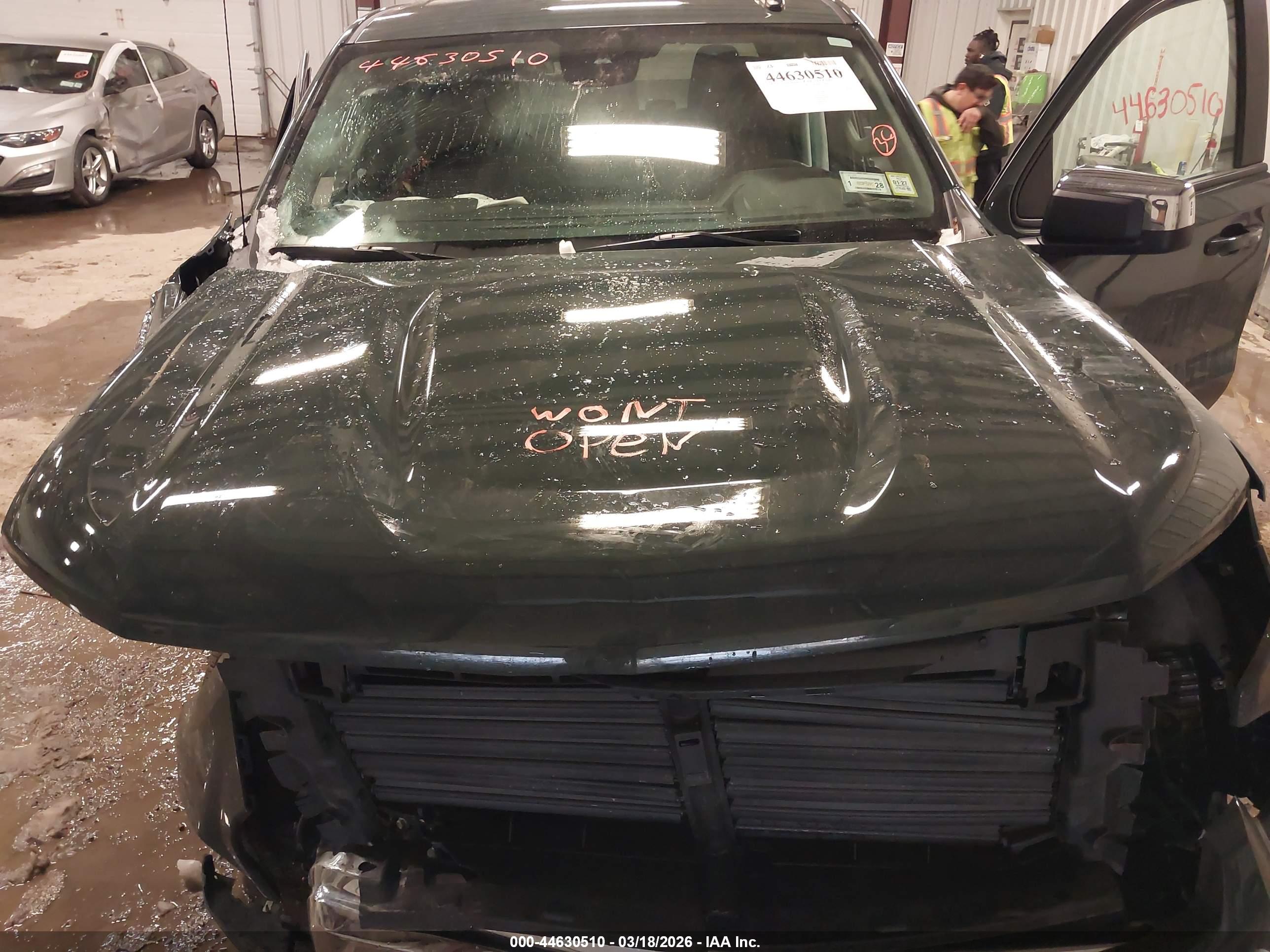 CHEVROLET SILVERADO image 10