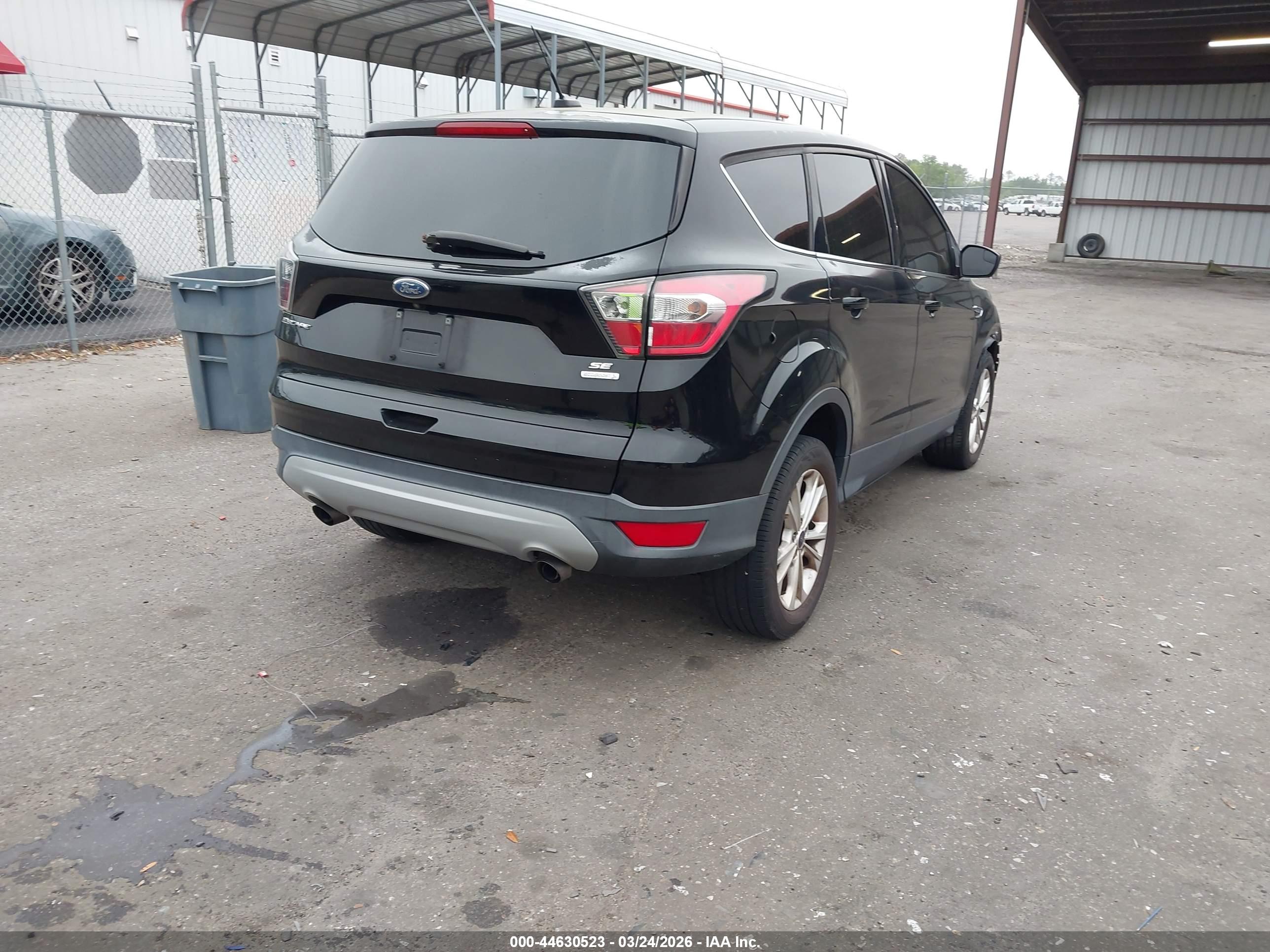 FORD ESCAPE image 4