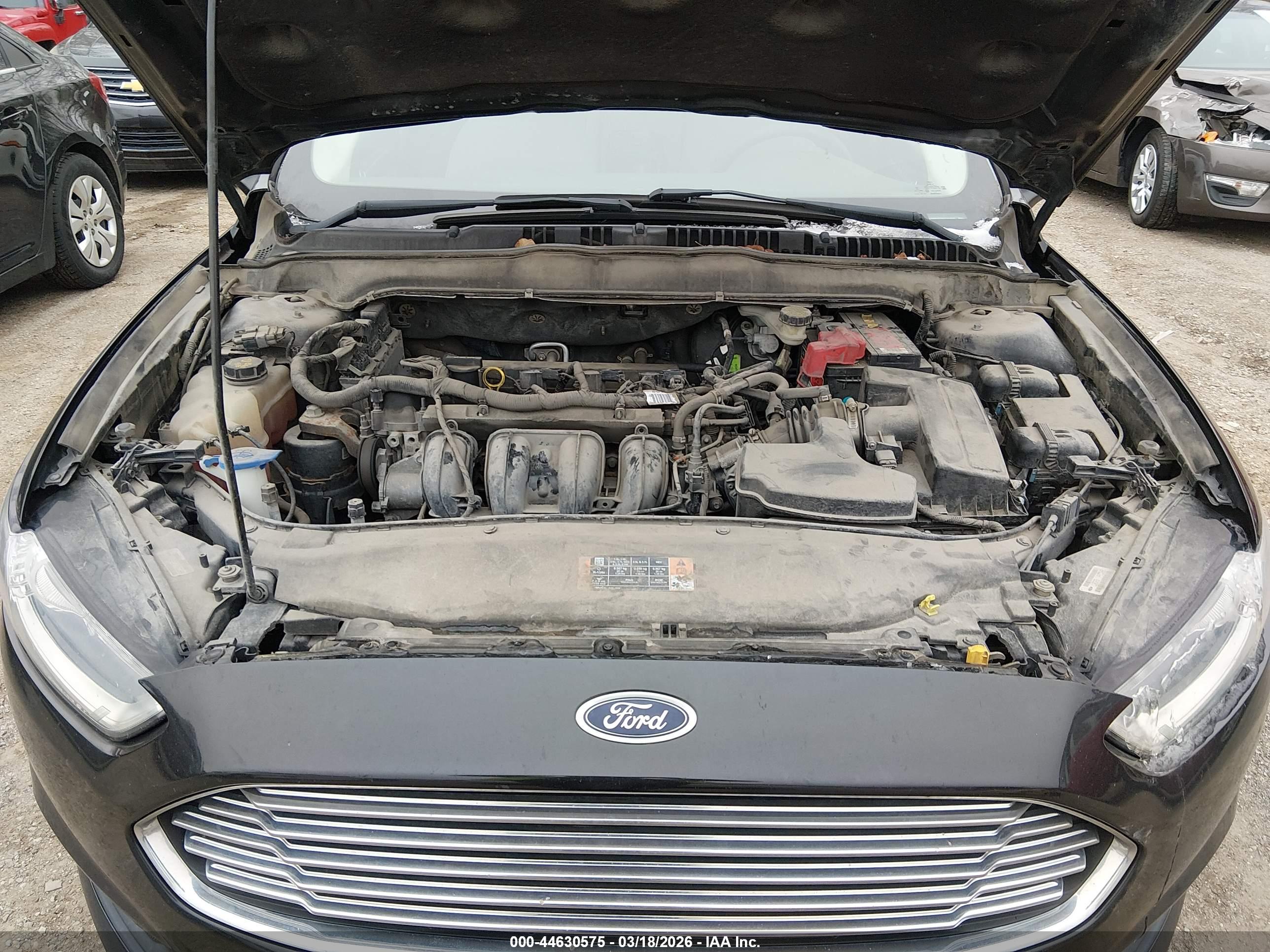 FORD FUSION image 10