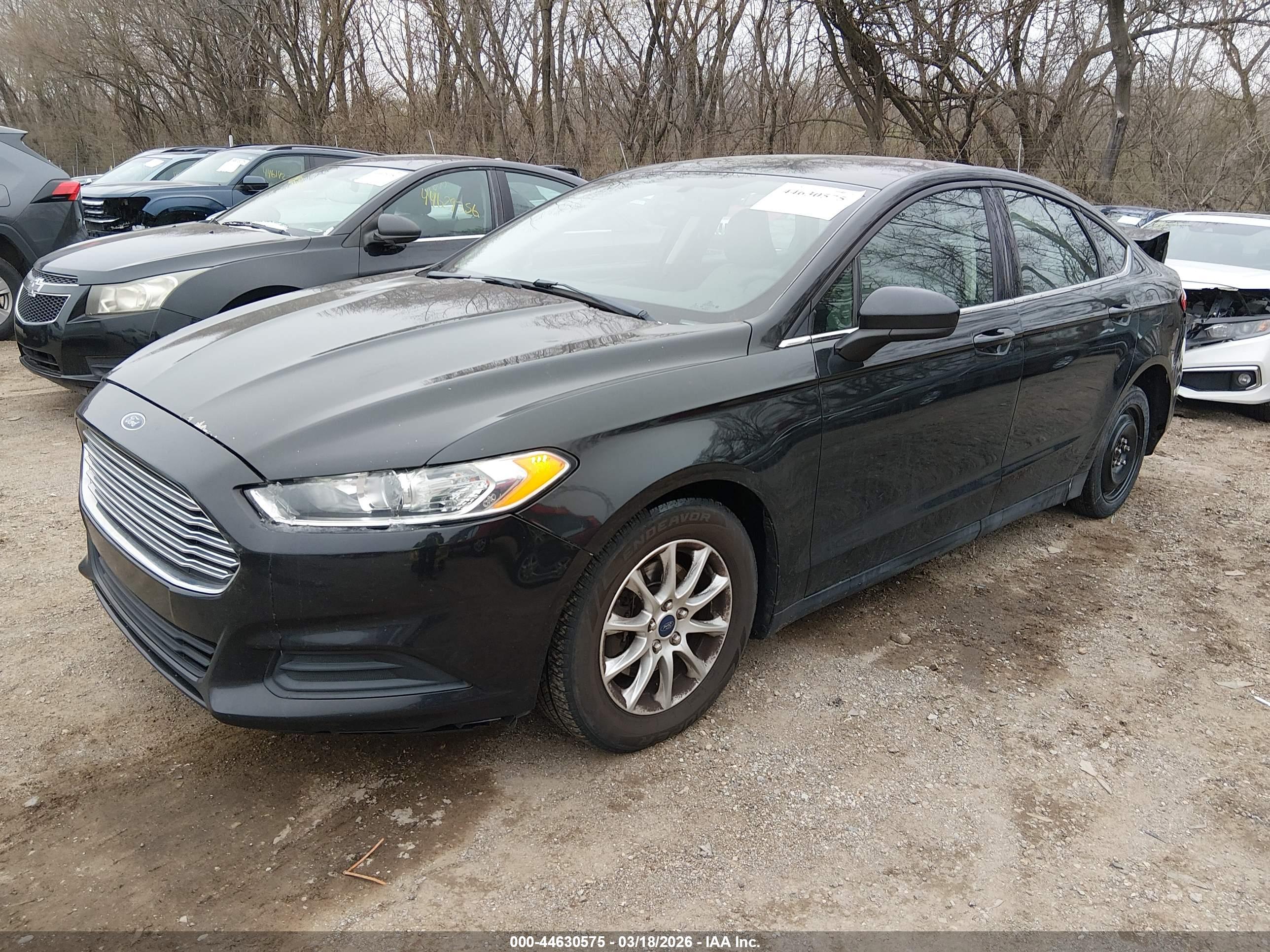 FORD FUSION image 2