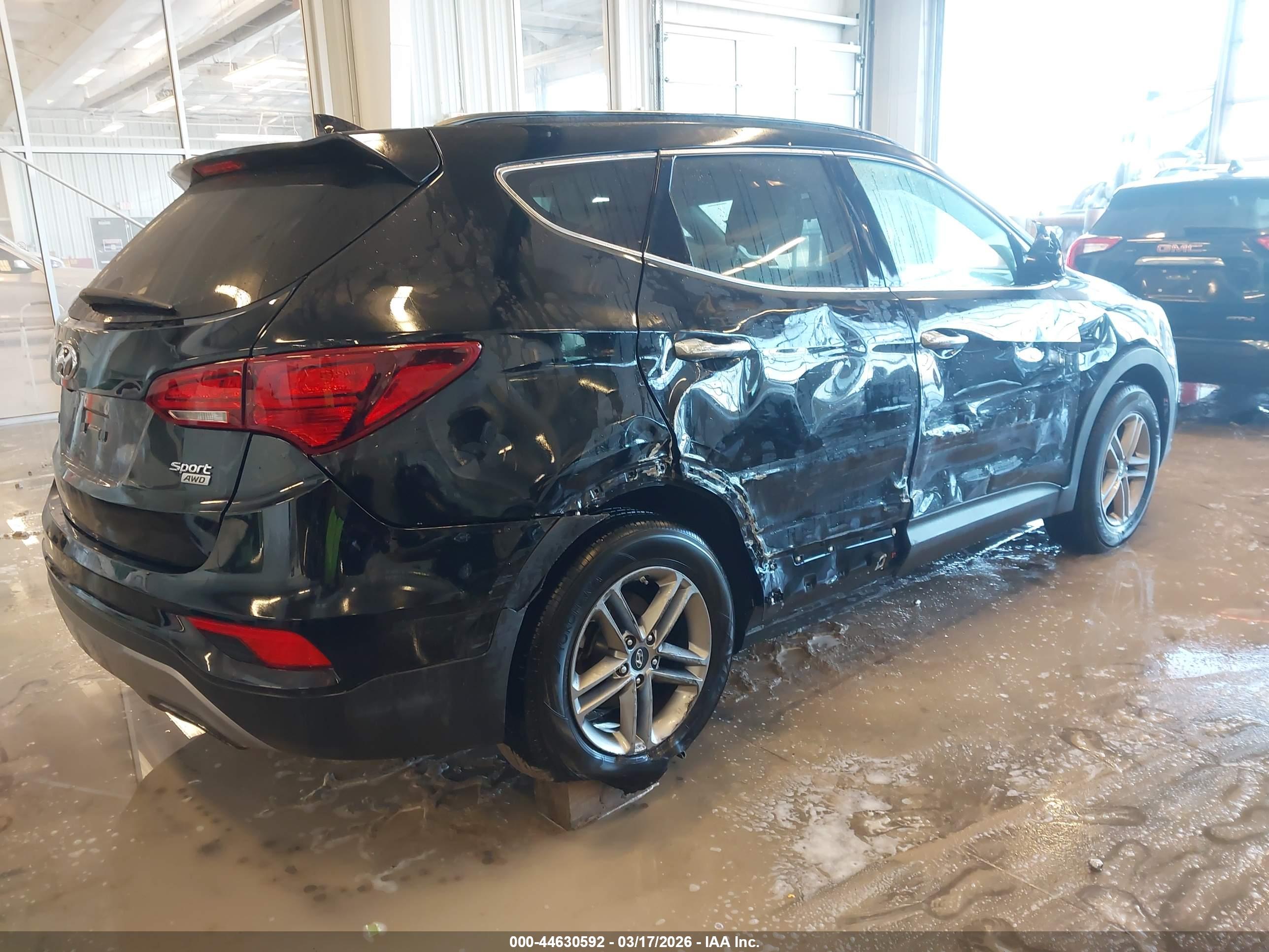 HYUNDAI SANTA image 4