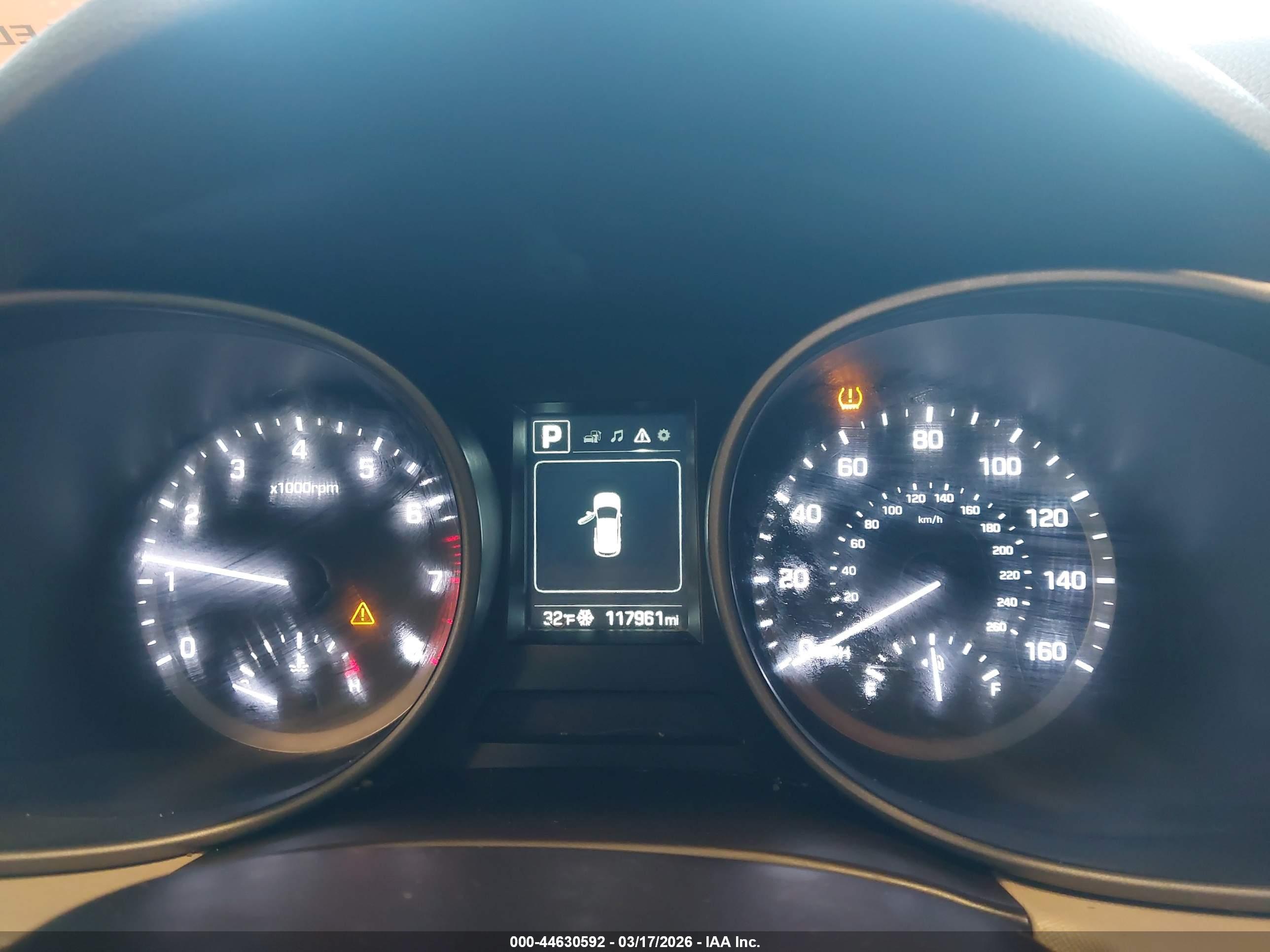 HYUNDAI SANTA image 7