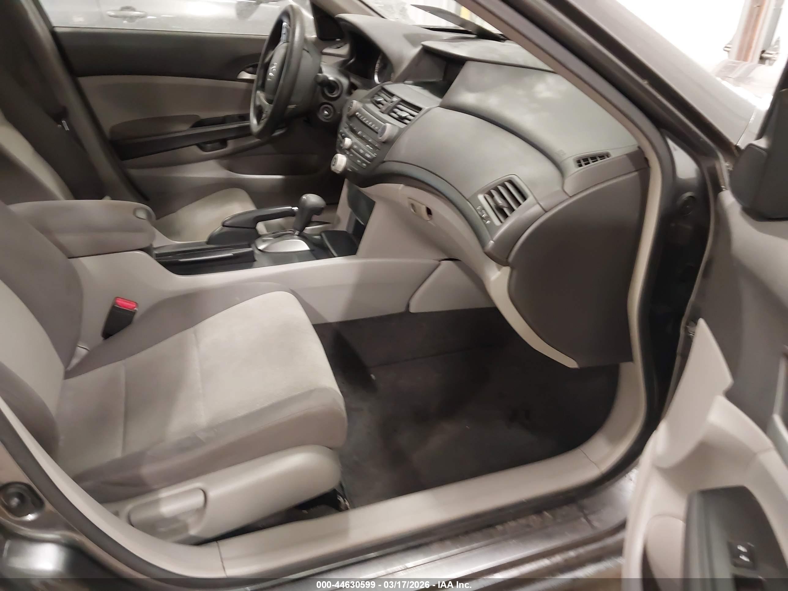 HONDA ACCORD image 5
