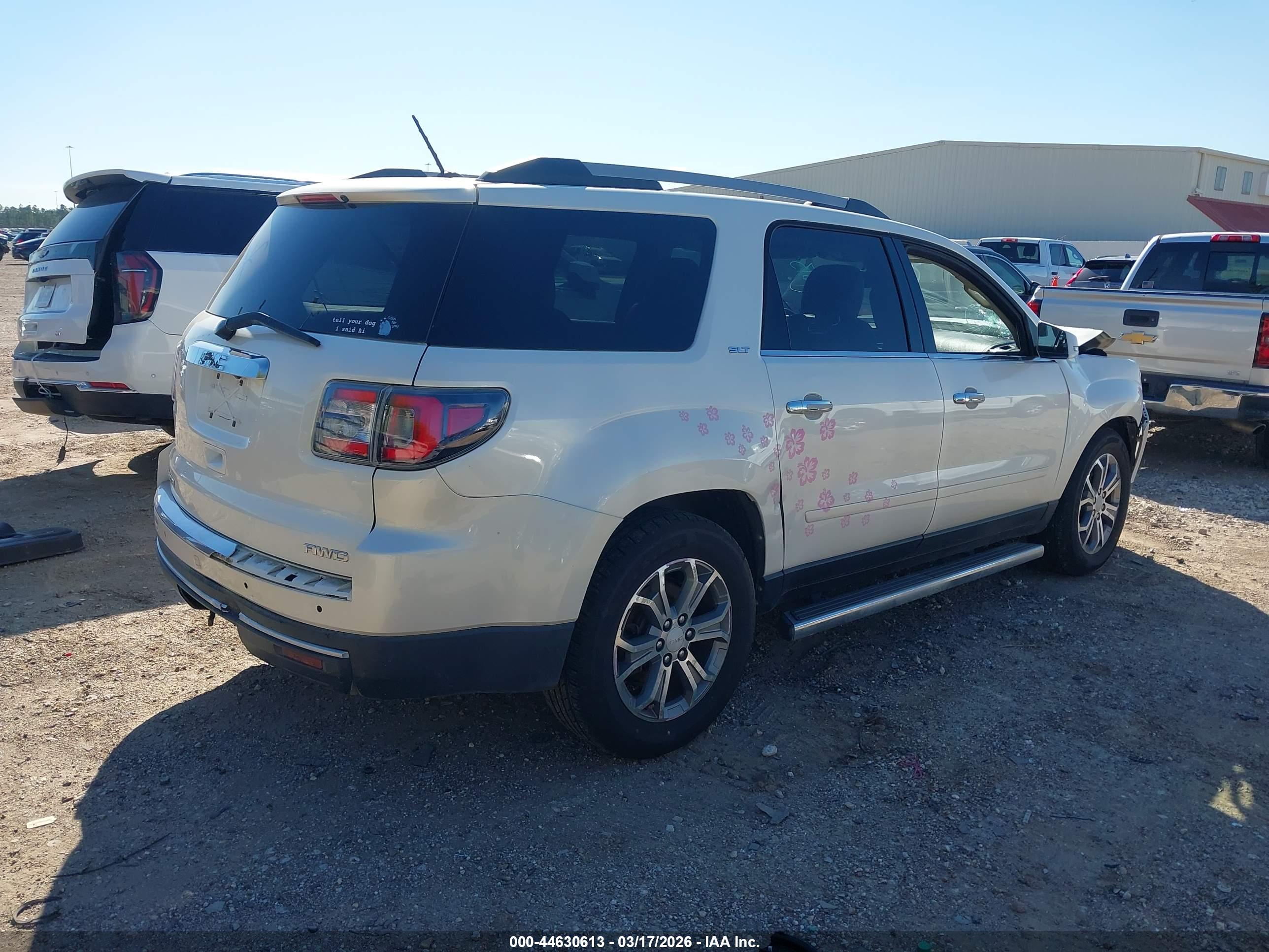 GMC ACADIA image 4