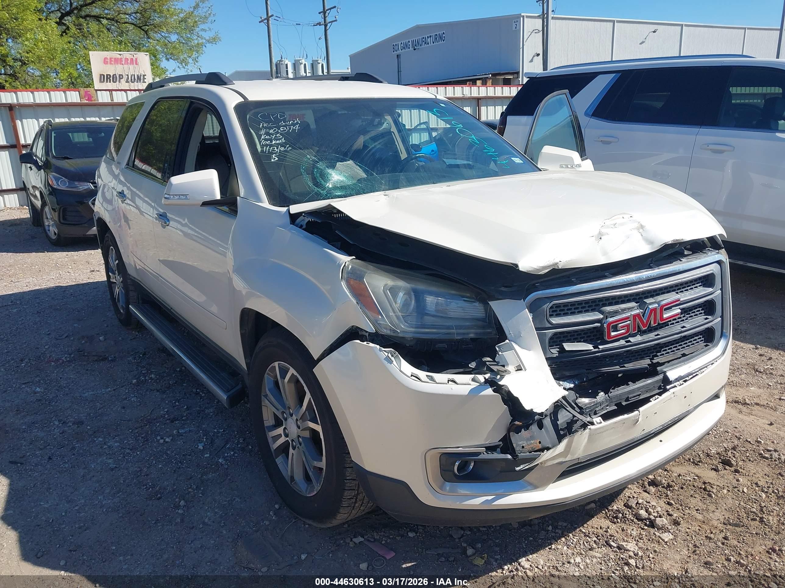 GMC ACADIA image 6