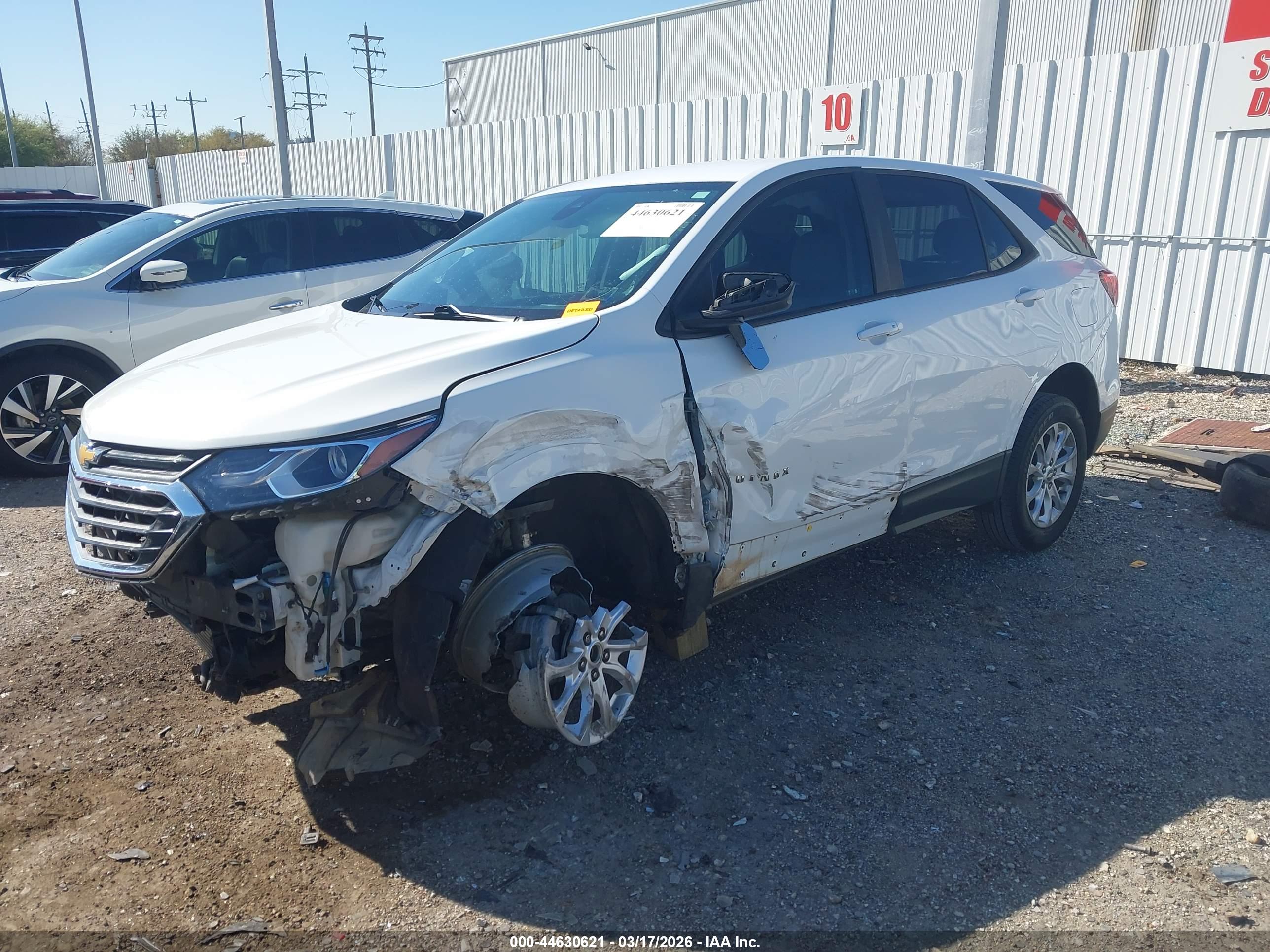 CHEVROLET EQUINOX image 2