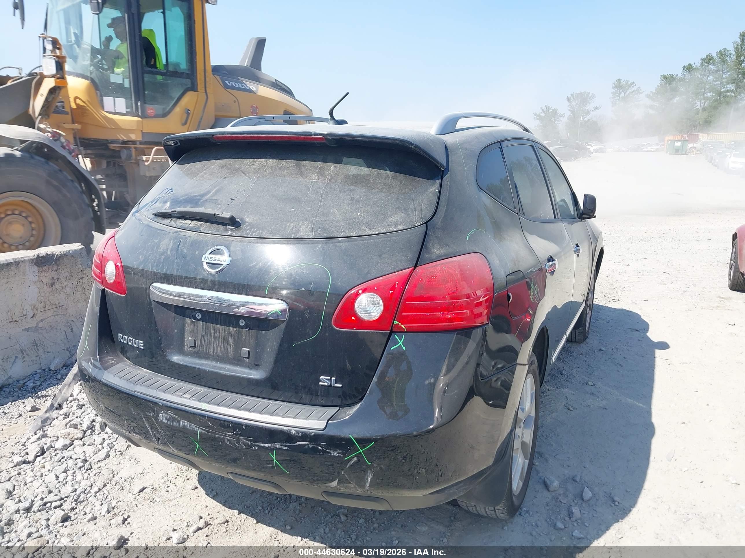 NISSAN ROGUE image 4