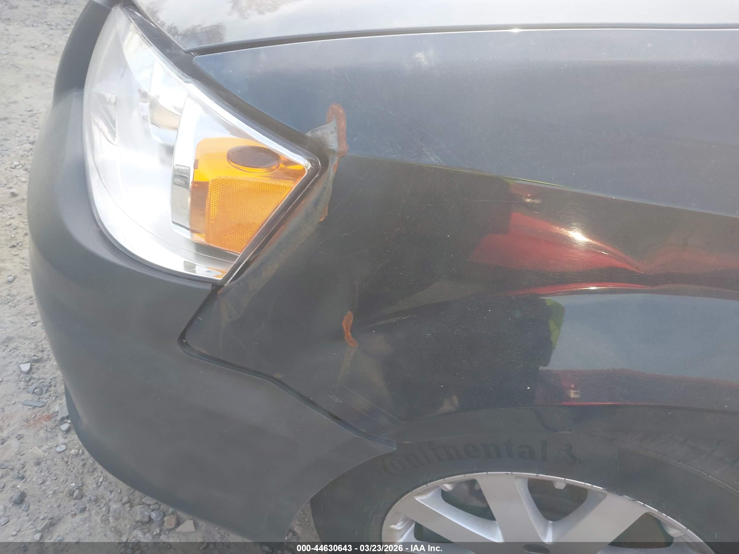 CHRYSLER TOWN image 6