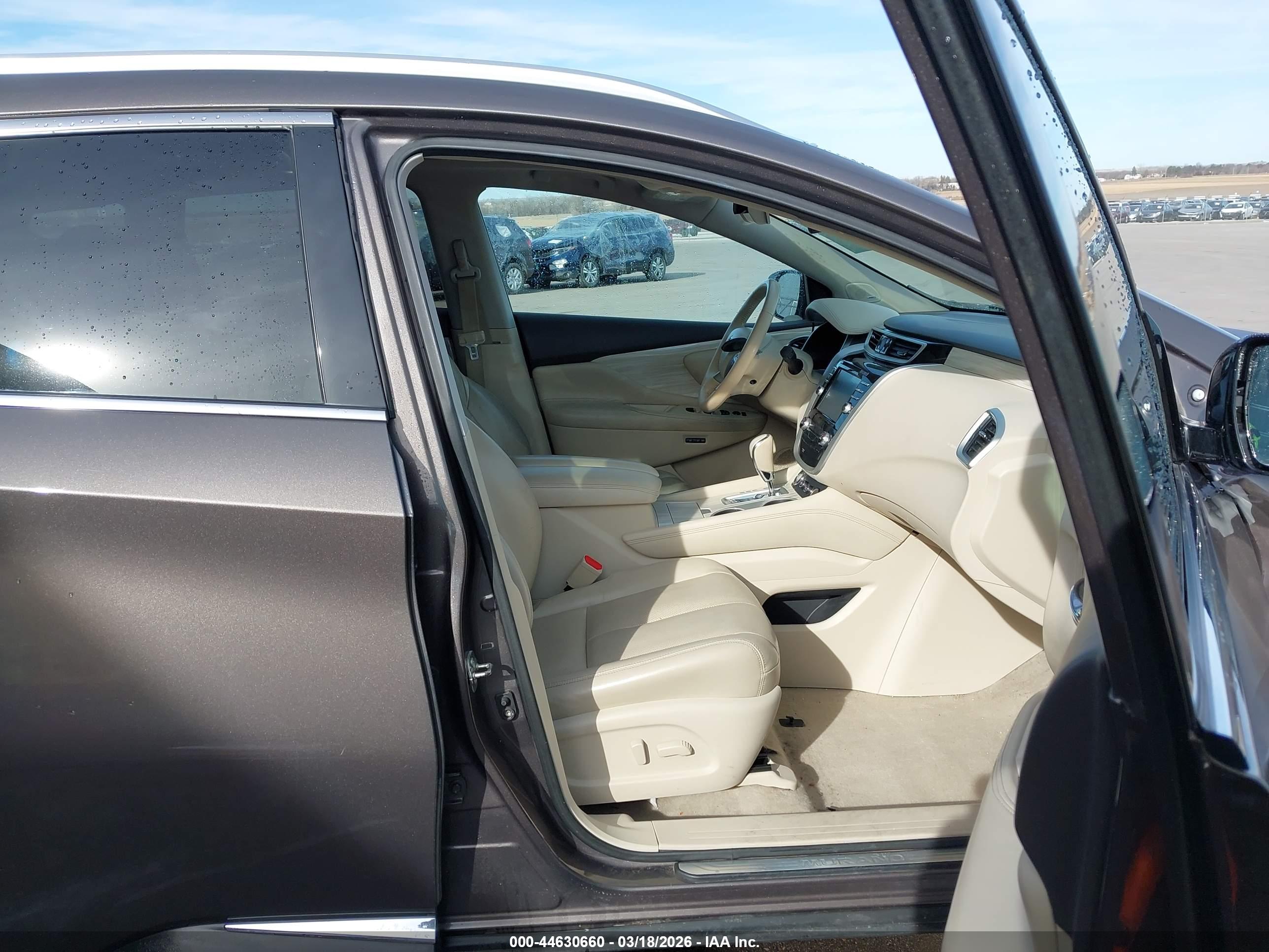 NISSAN MURANO image 5