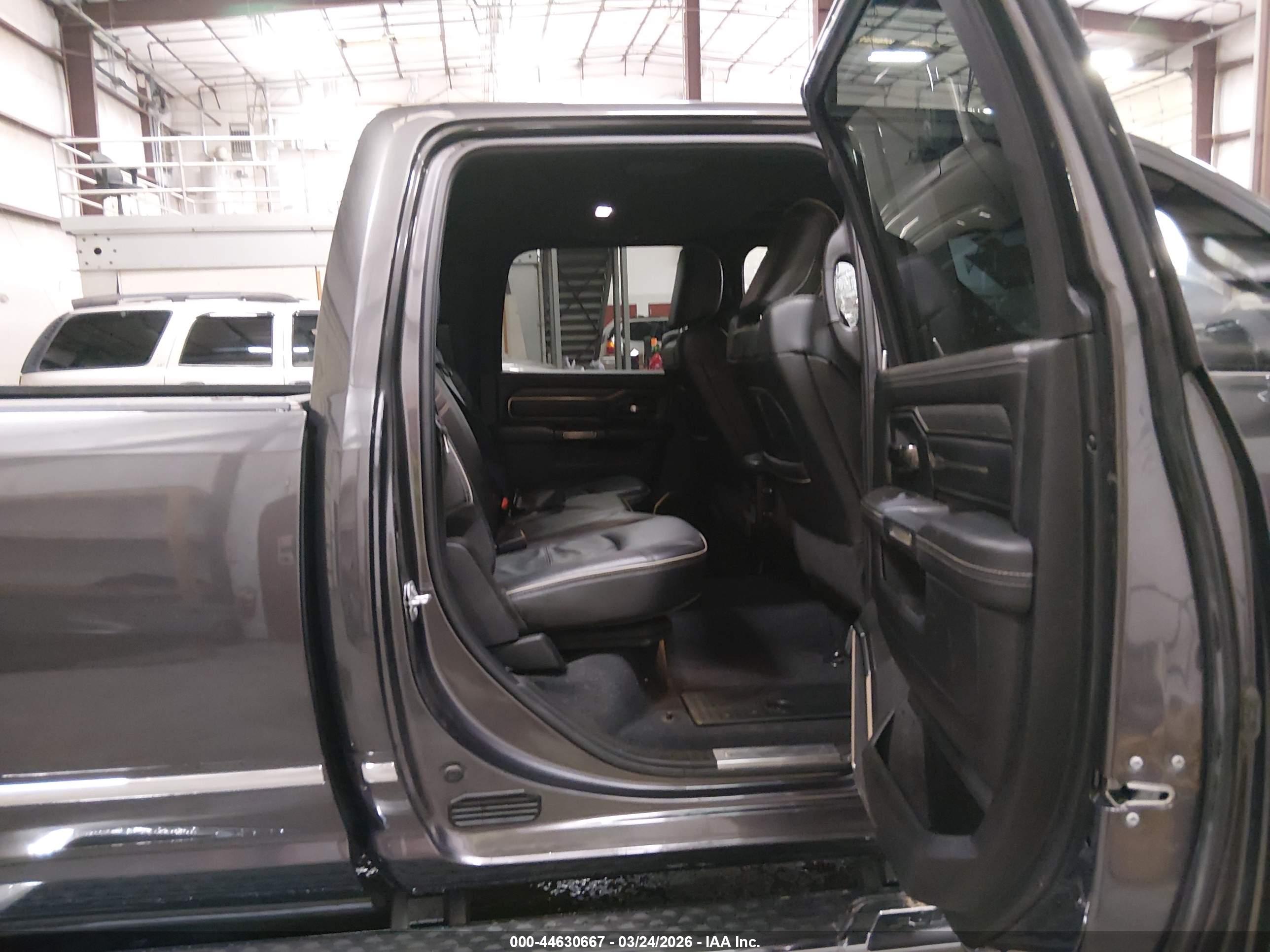 RAM 3500 image 8