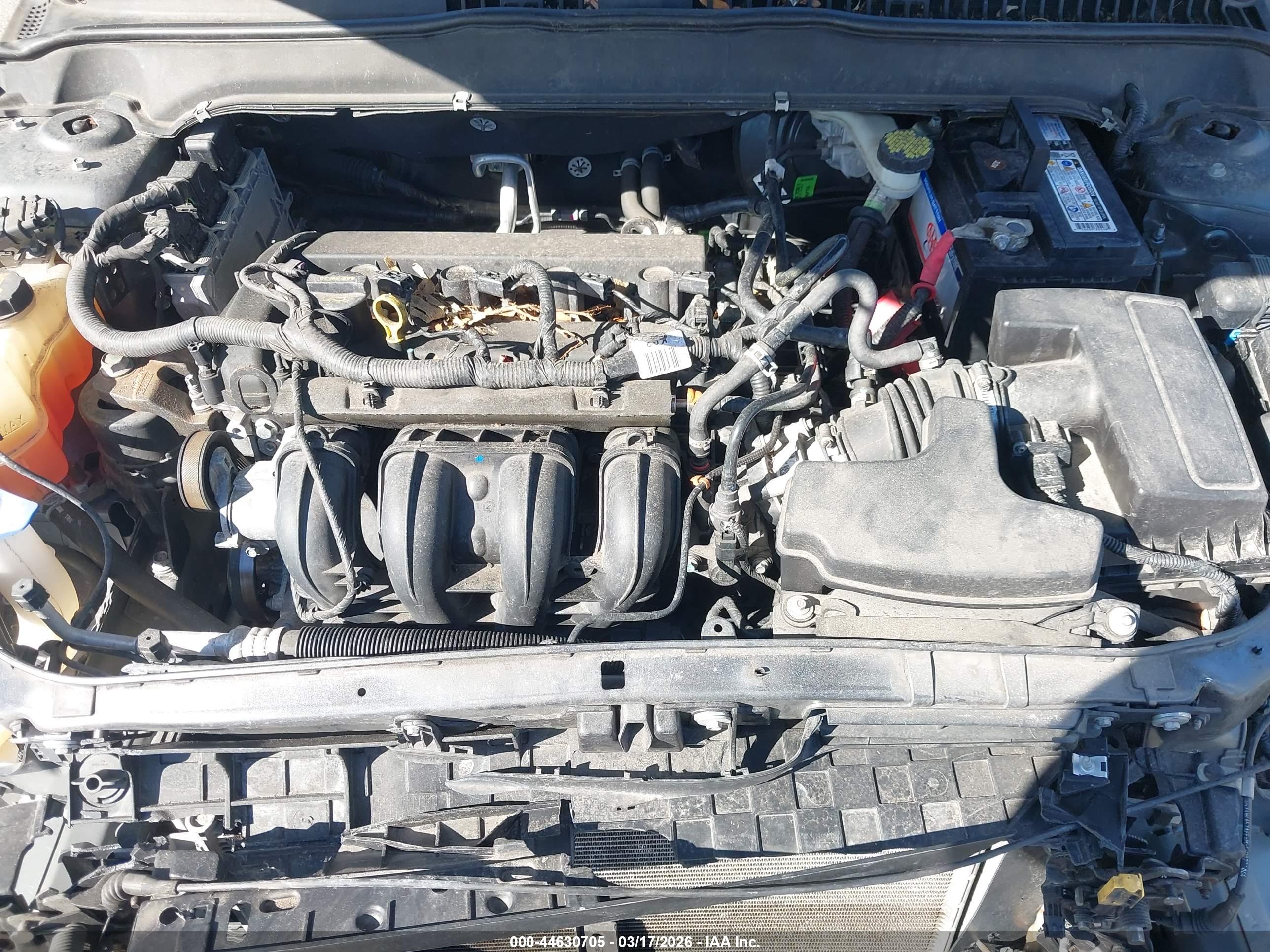 FORD FUSION image 10