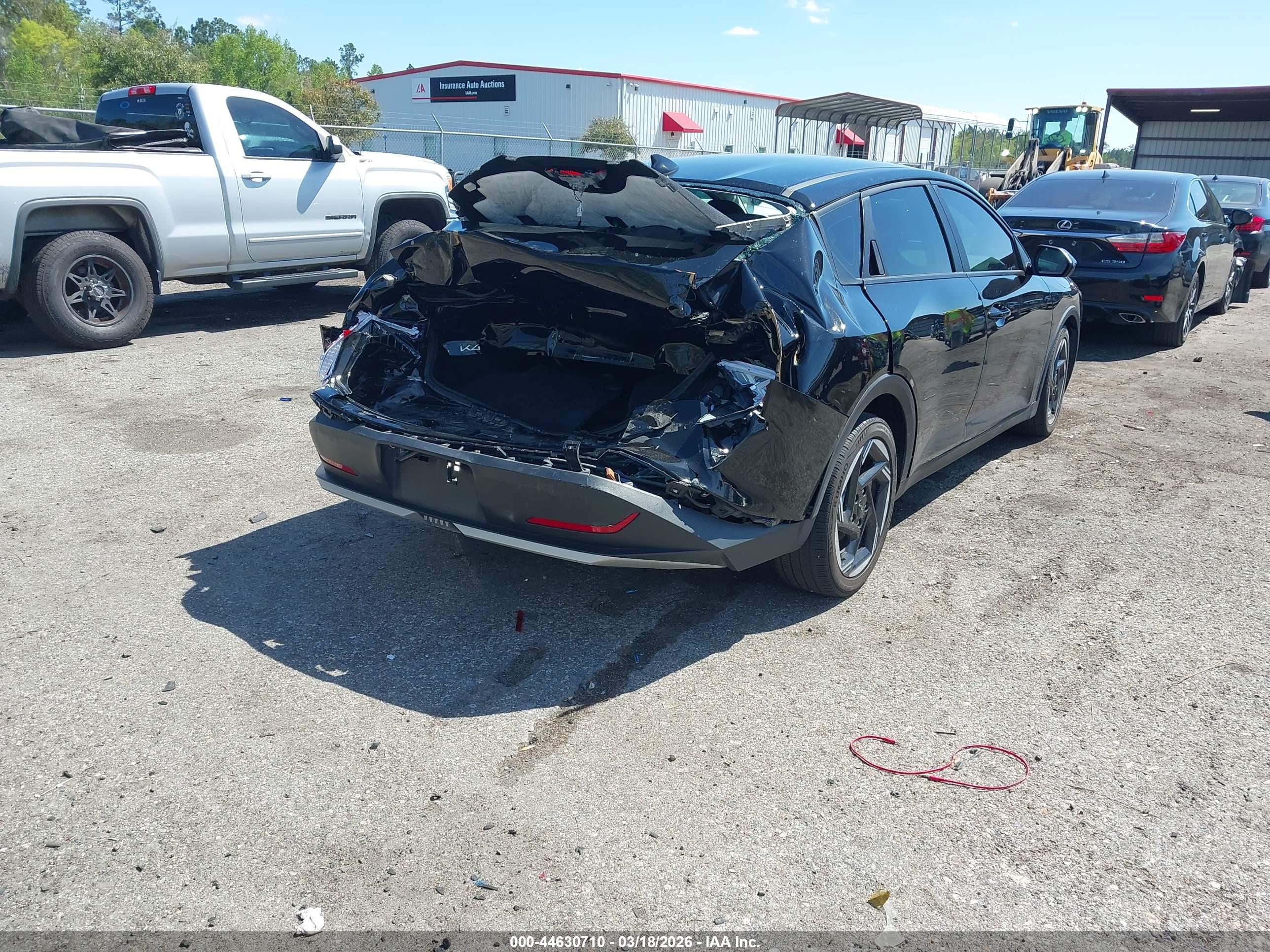KIA K4 image 4