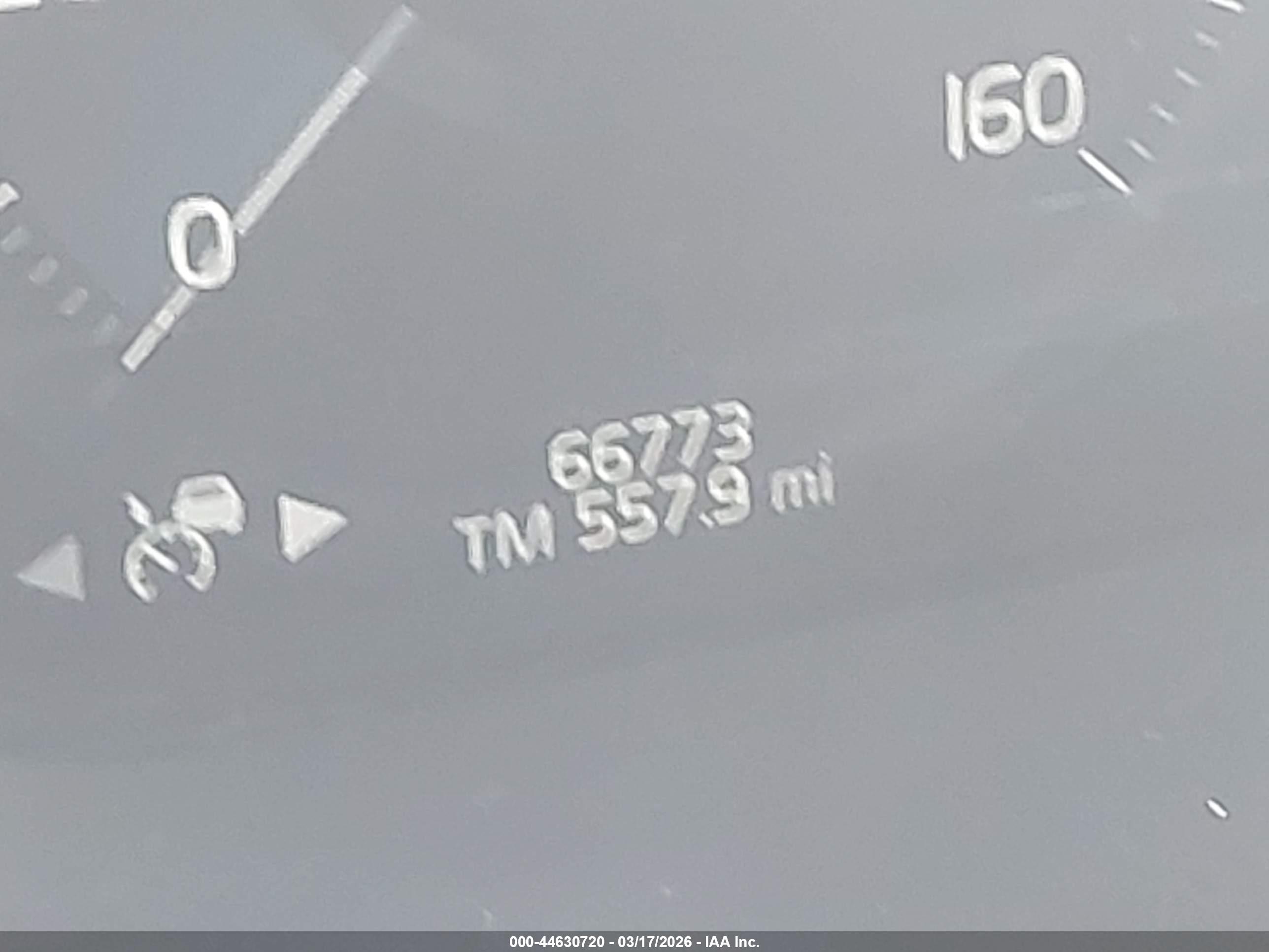 VOLVO XC90 image 7