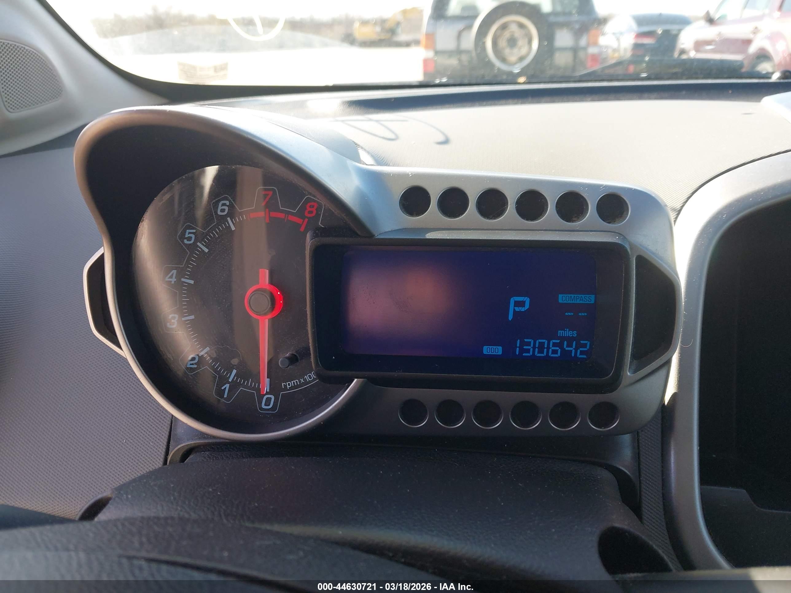 CHEVROLET SONIC image 7