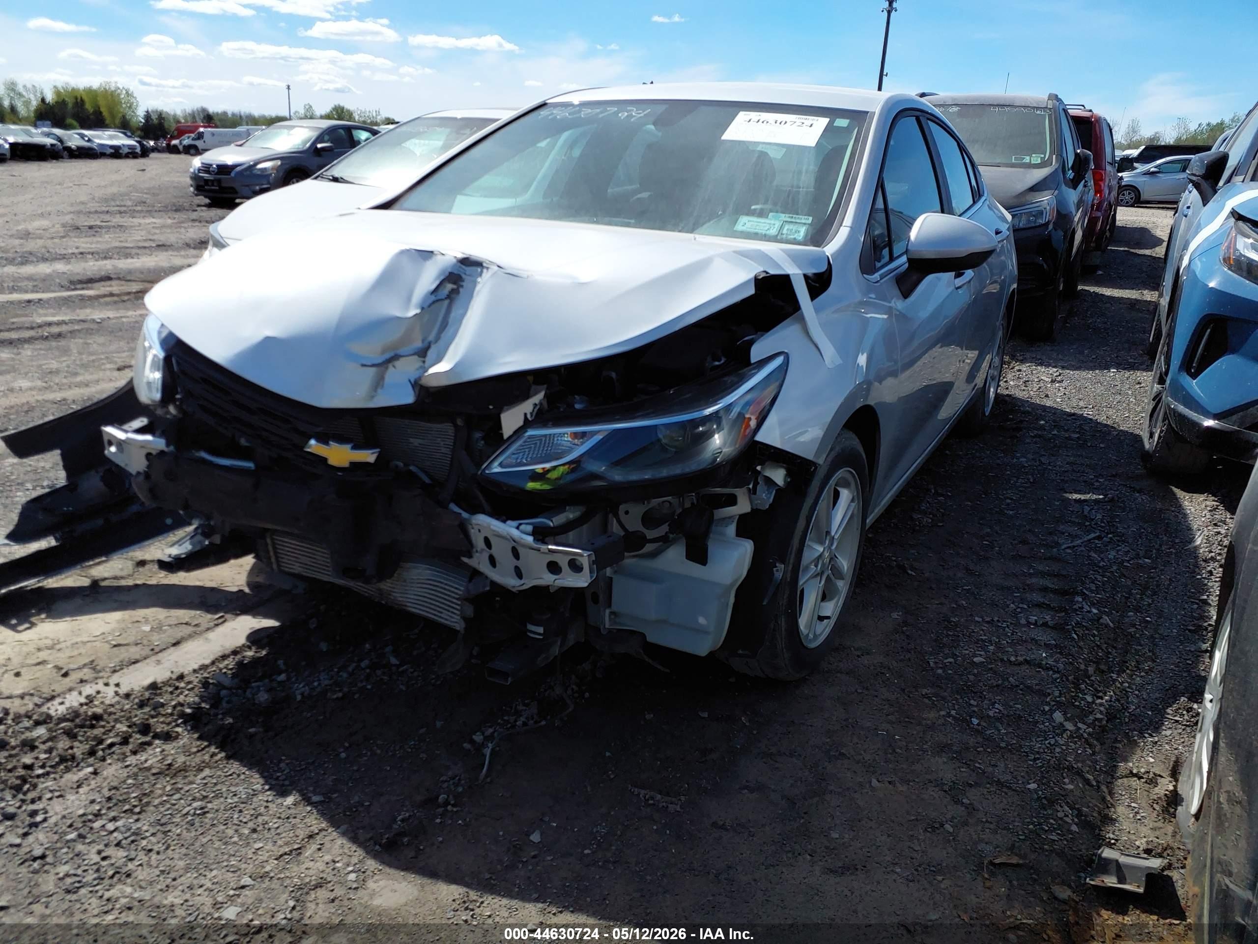 CHEVROLET CRUZE image 2