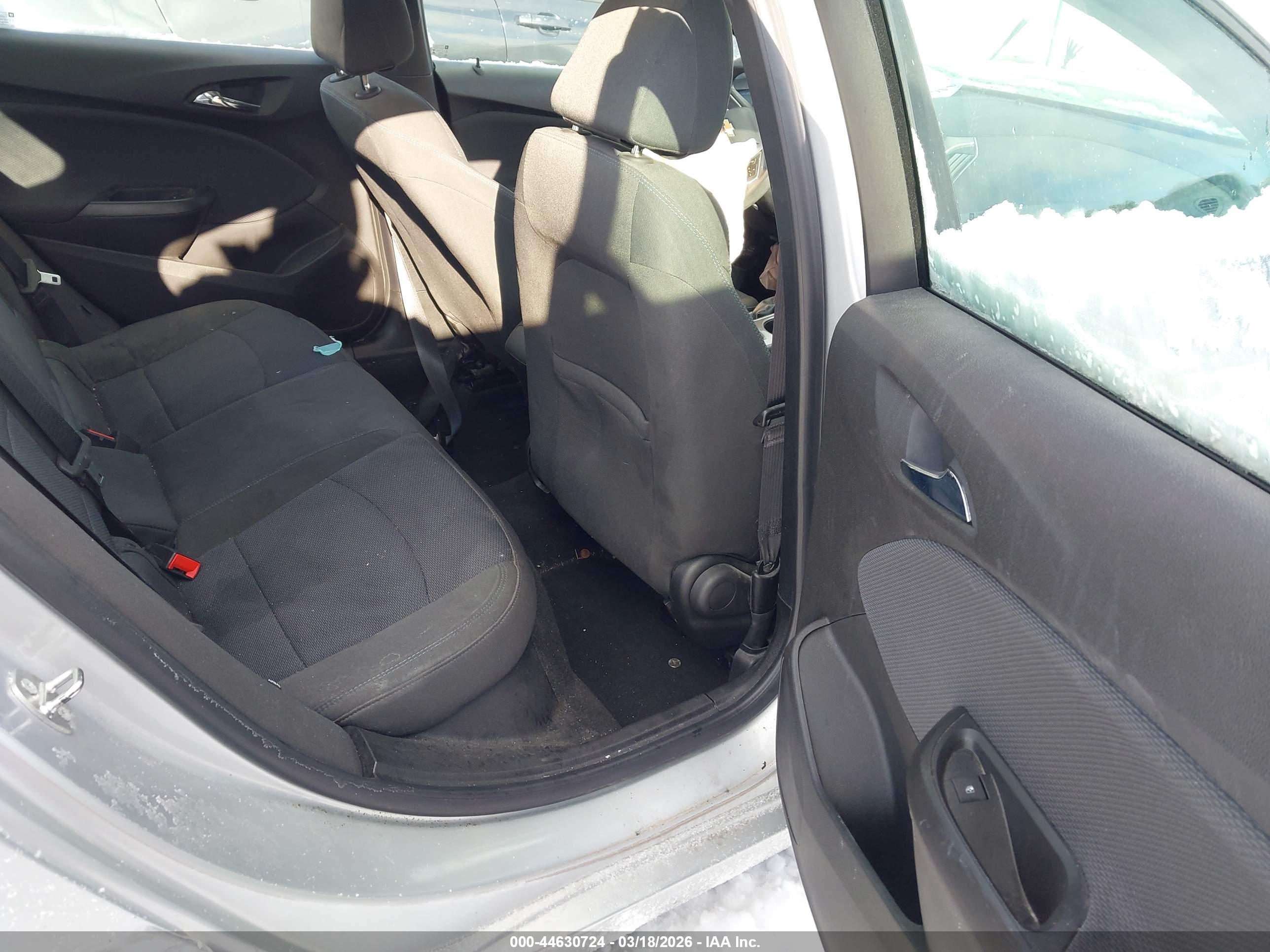 CHEVROLET CRUZE image 8