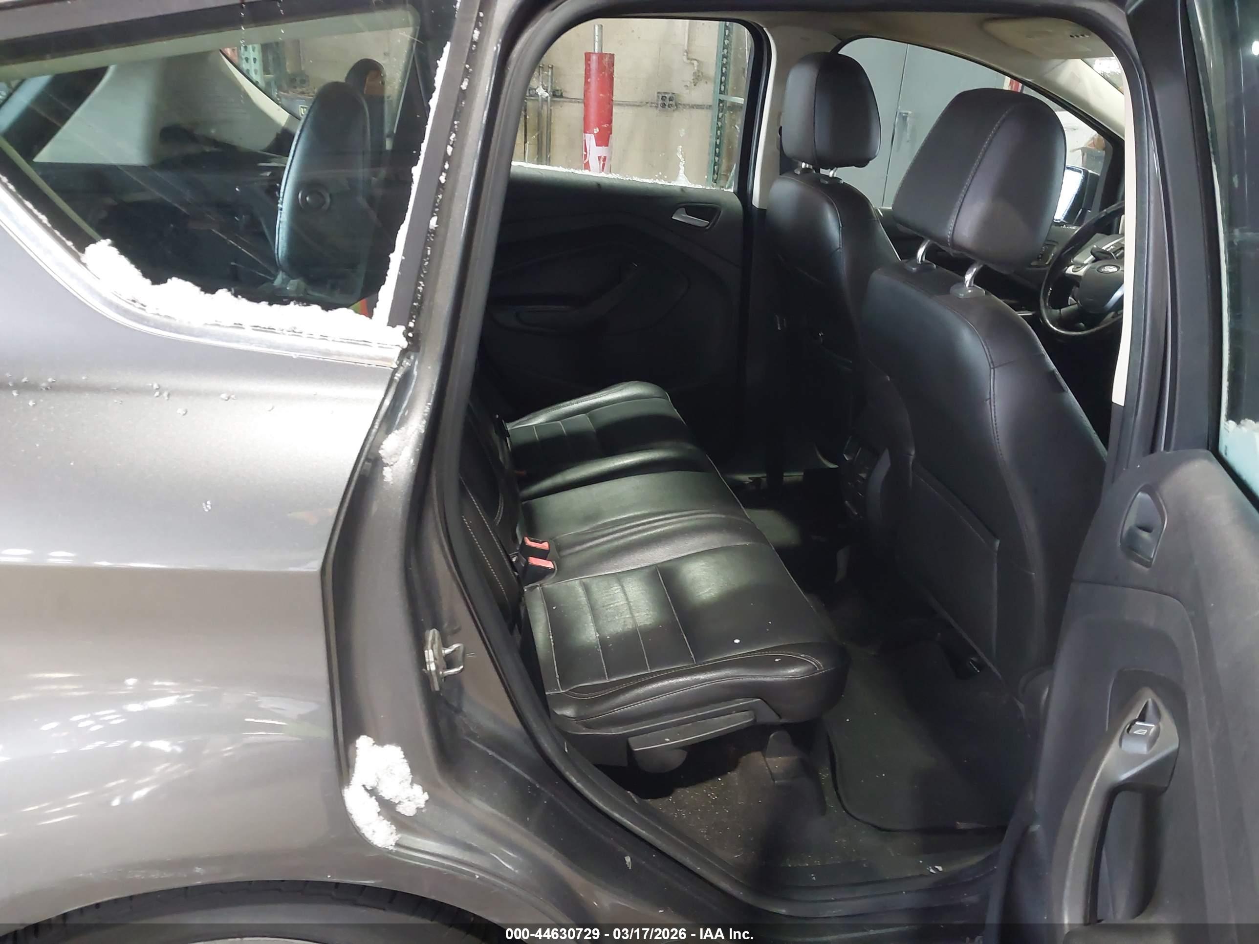 FORD C-MAX image 8