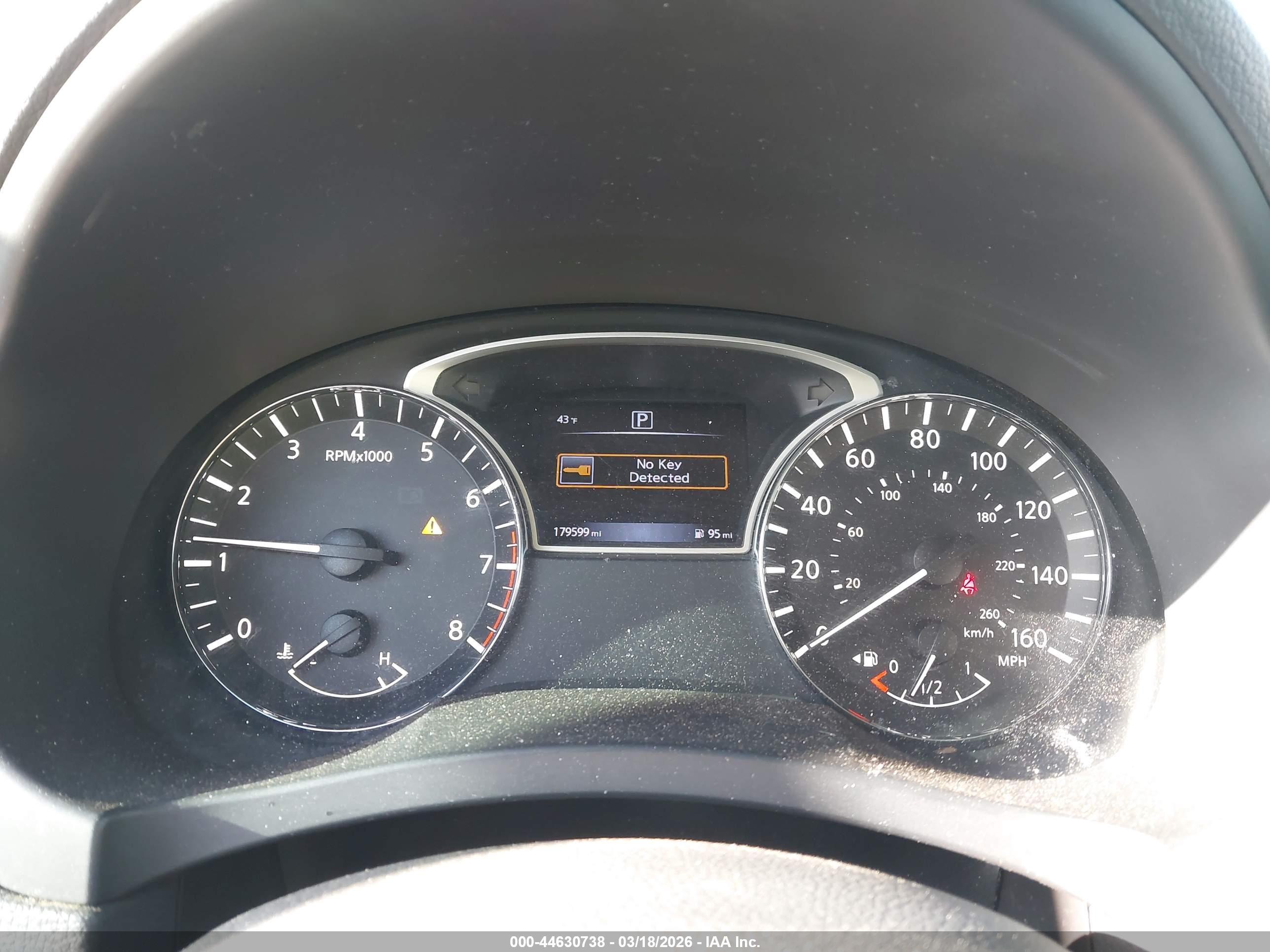 NISSAN ALTIMA image 7