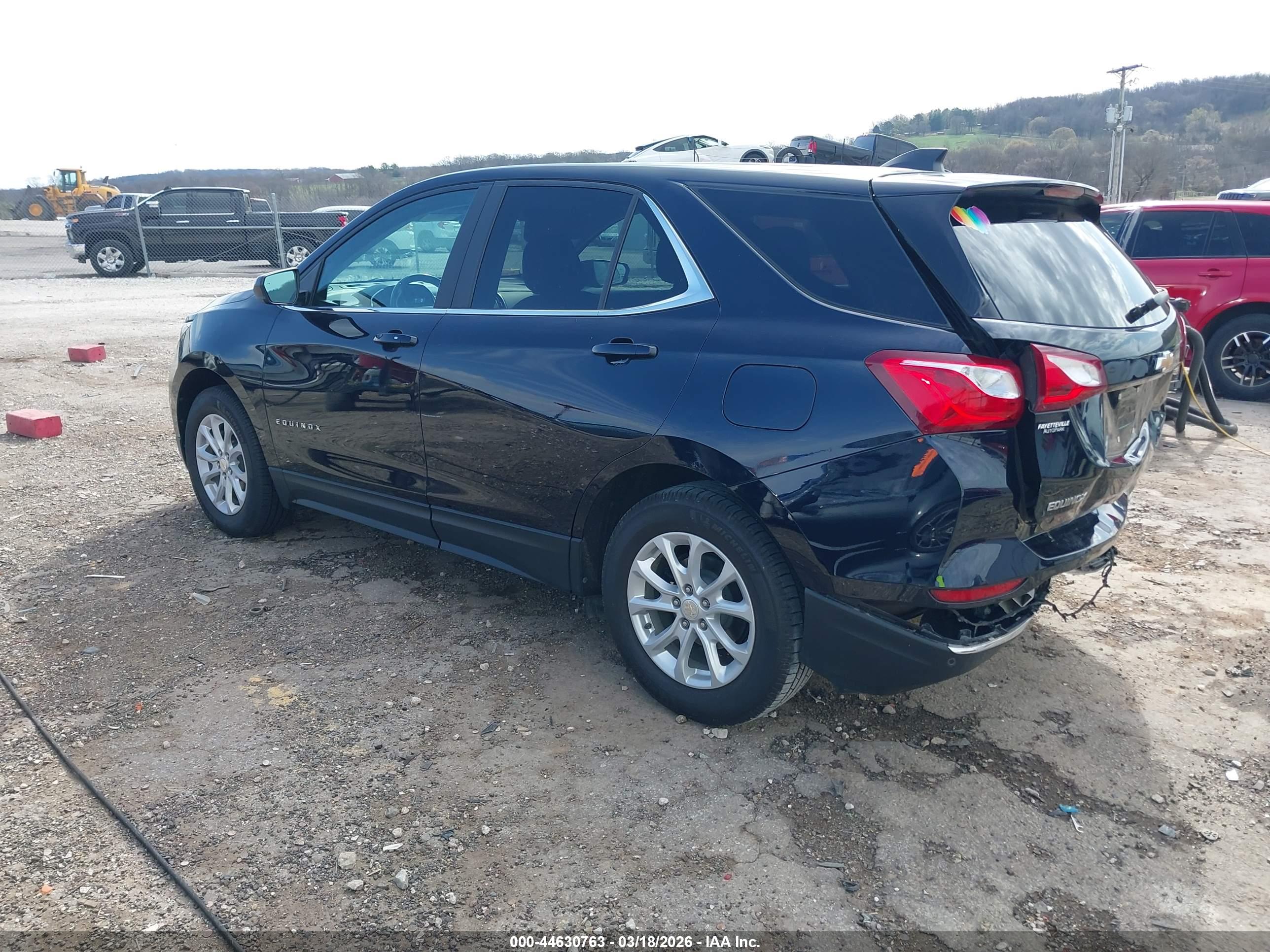 CHEVROLET EQUINOX image 3
