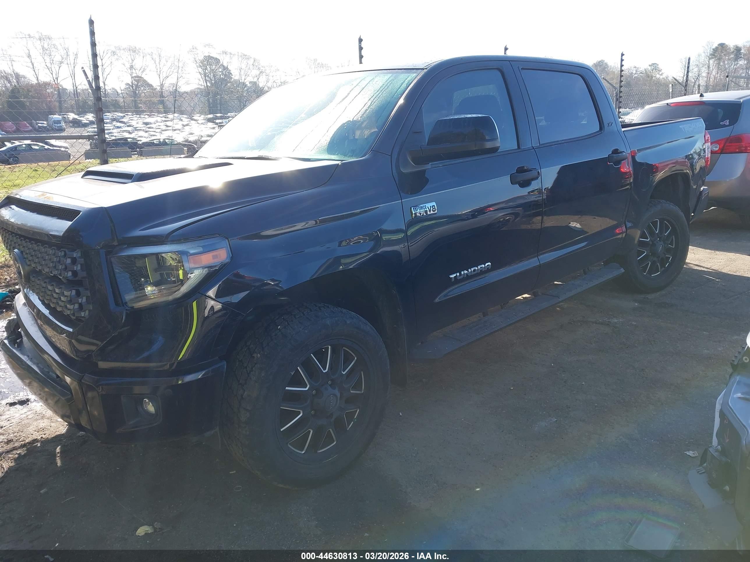 TOYOTA TUNDRA image 2