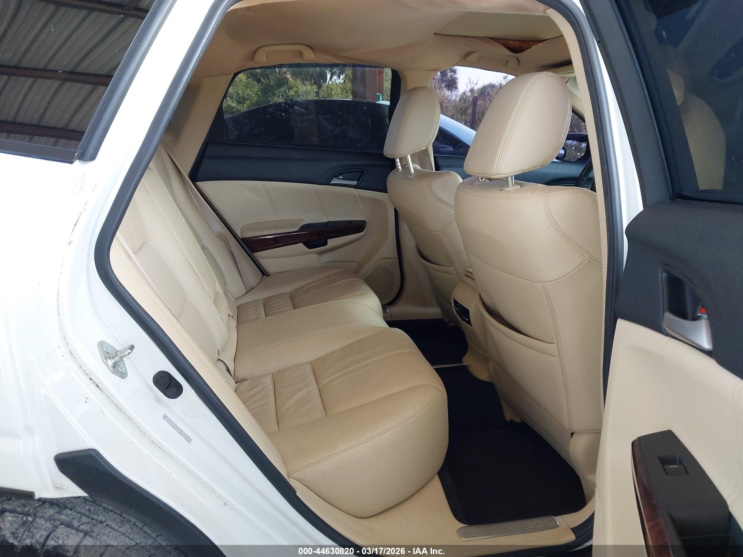 HONDA ACCORD image 8