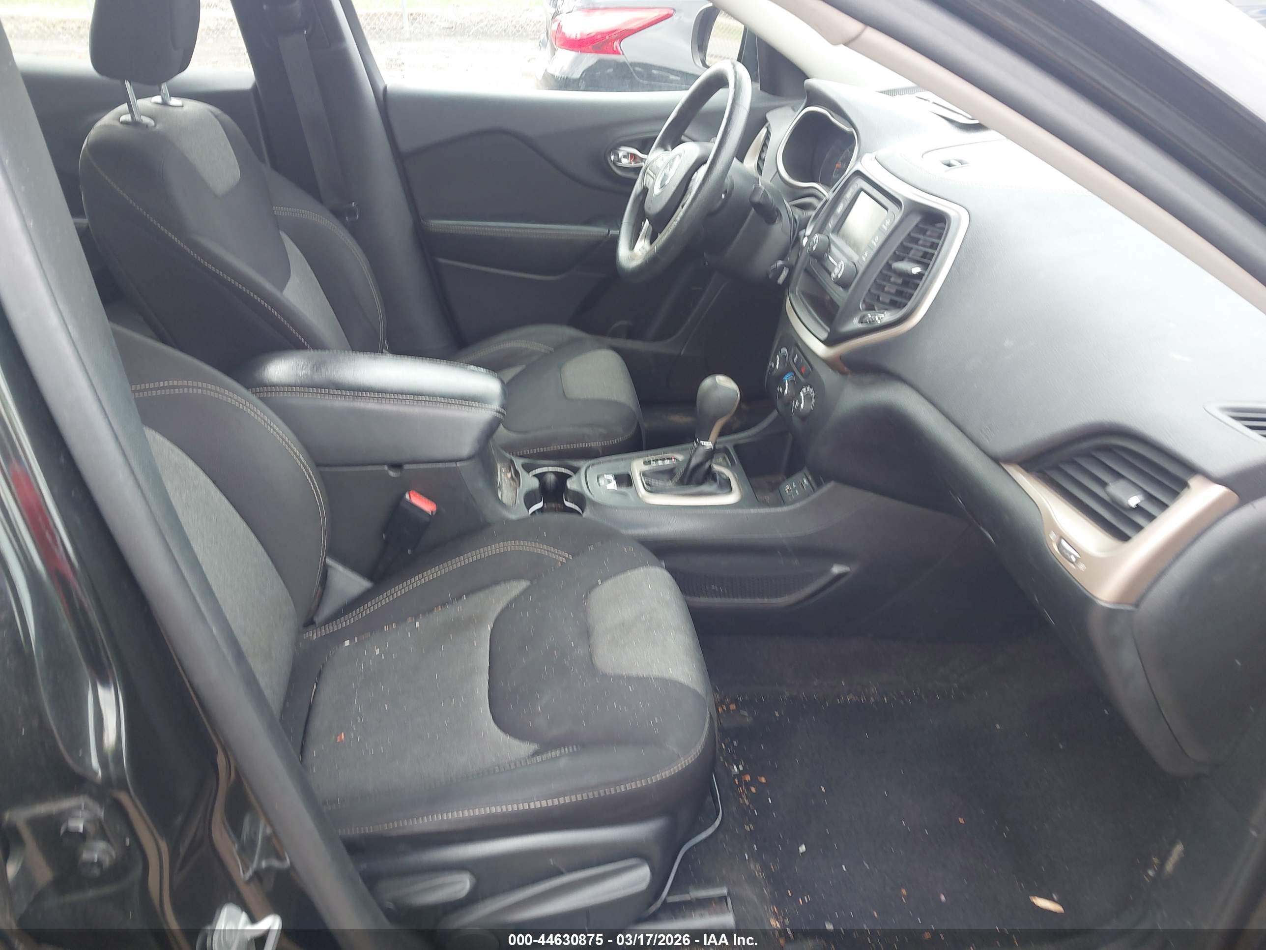 JEEP CHEROKEE image 5