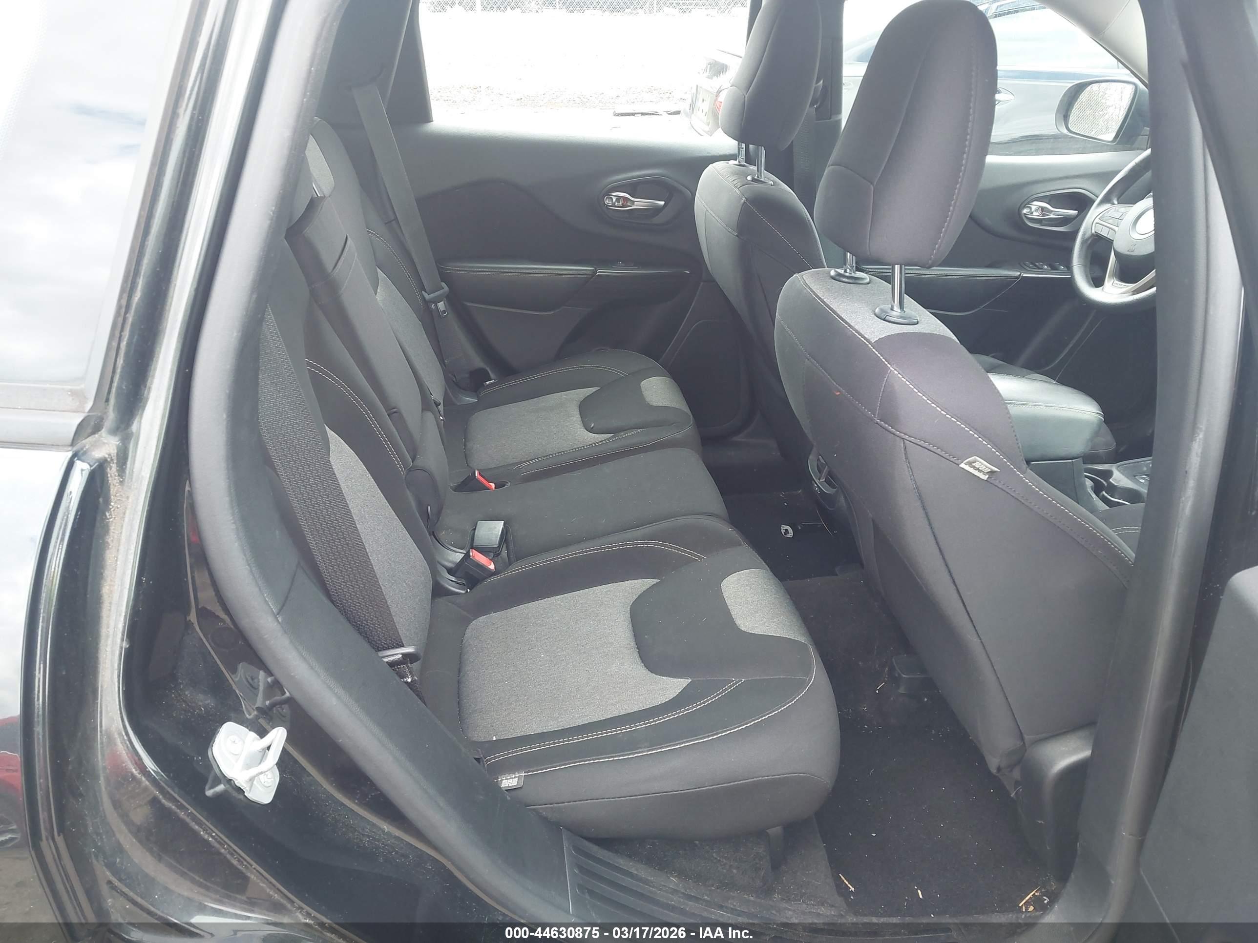 JEEP CHEROKEE image 8