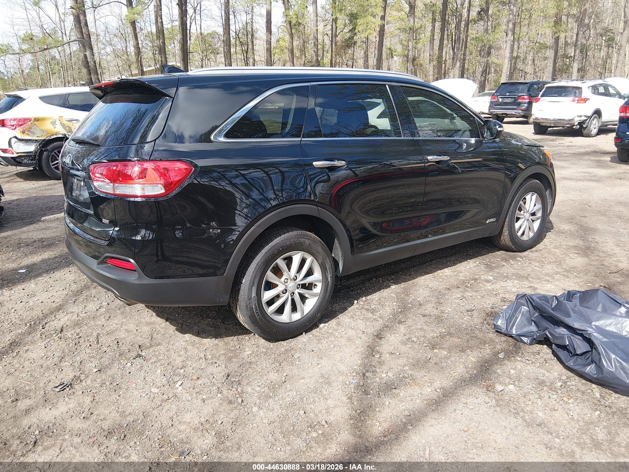 KIA SORENTO image 4