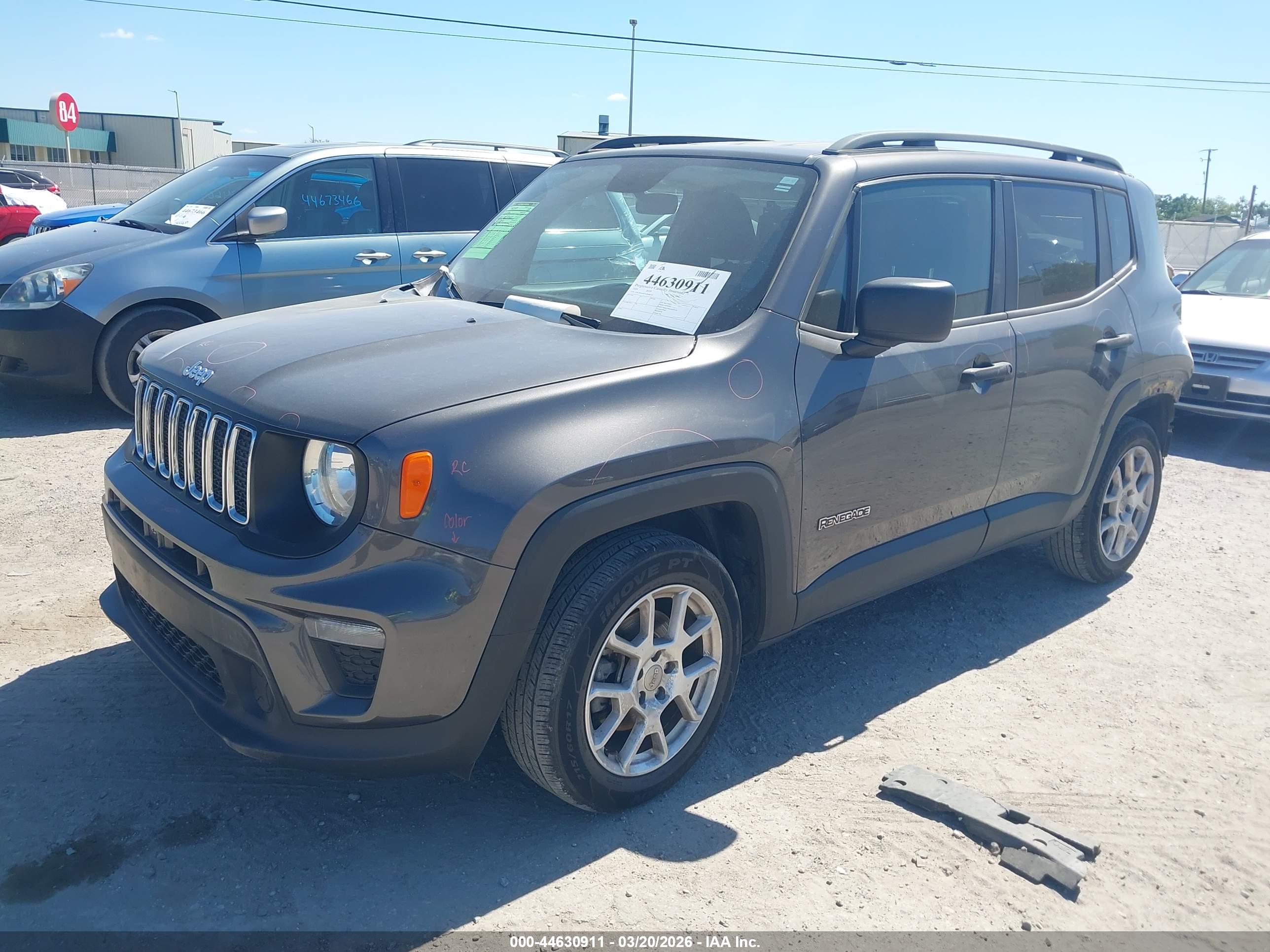 JEEP RENEGADE image 2
