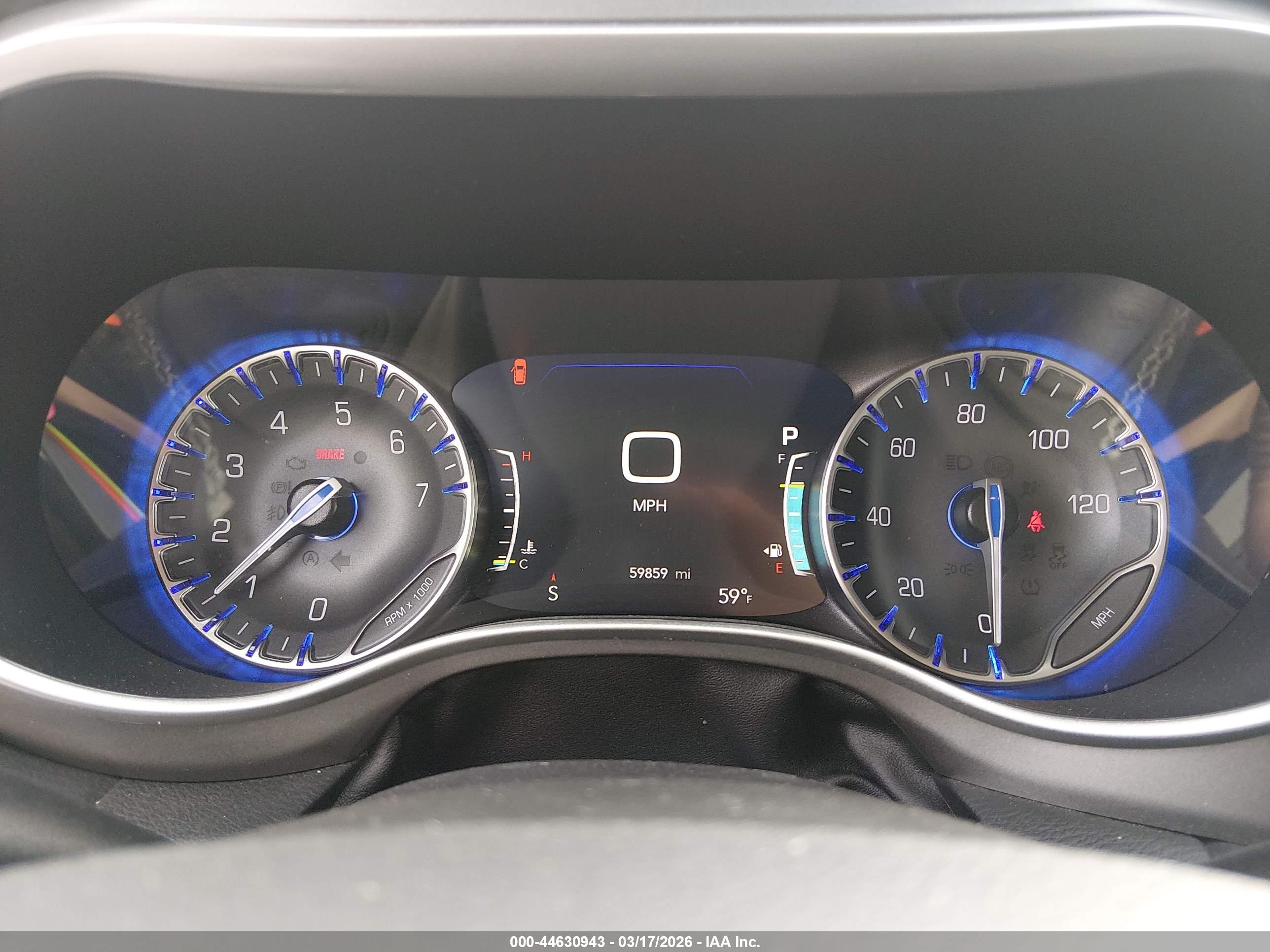 CHRYSLER PACIFICA image 7