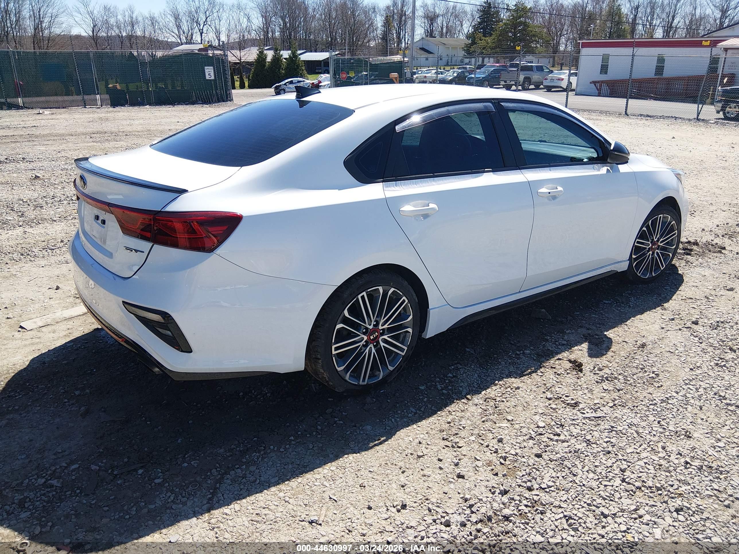 KIA FORTE image 4