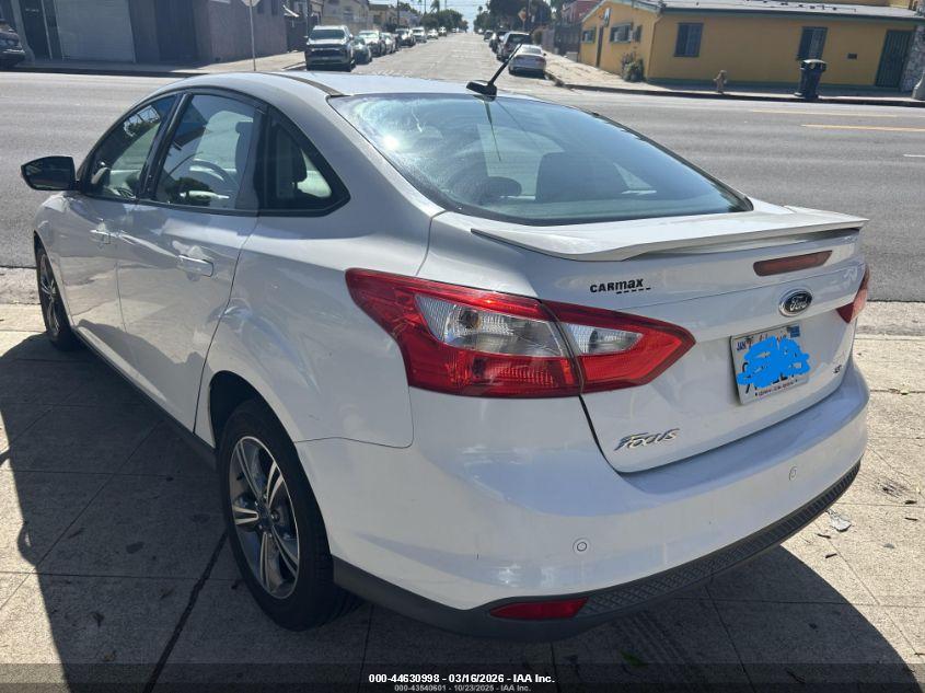 FORD FOCUS image 3