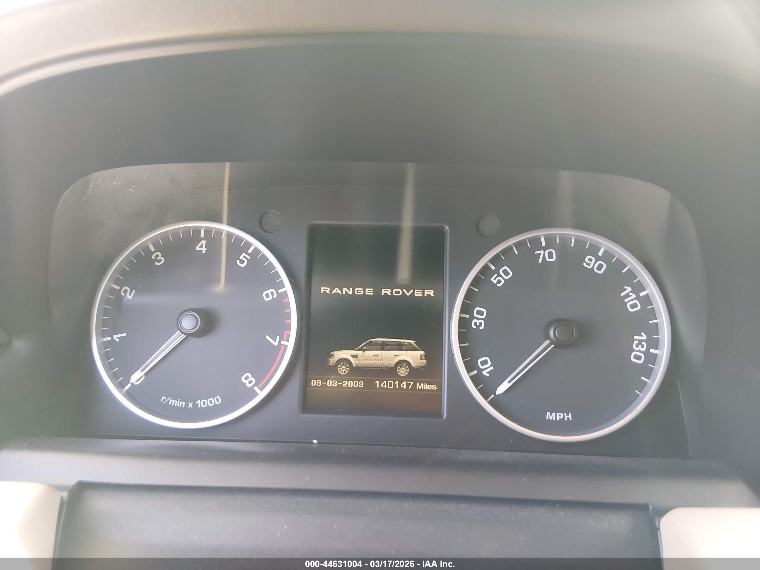 LAND ROVER image 7