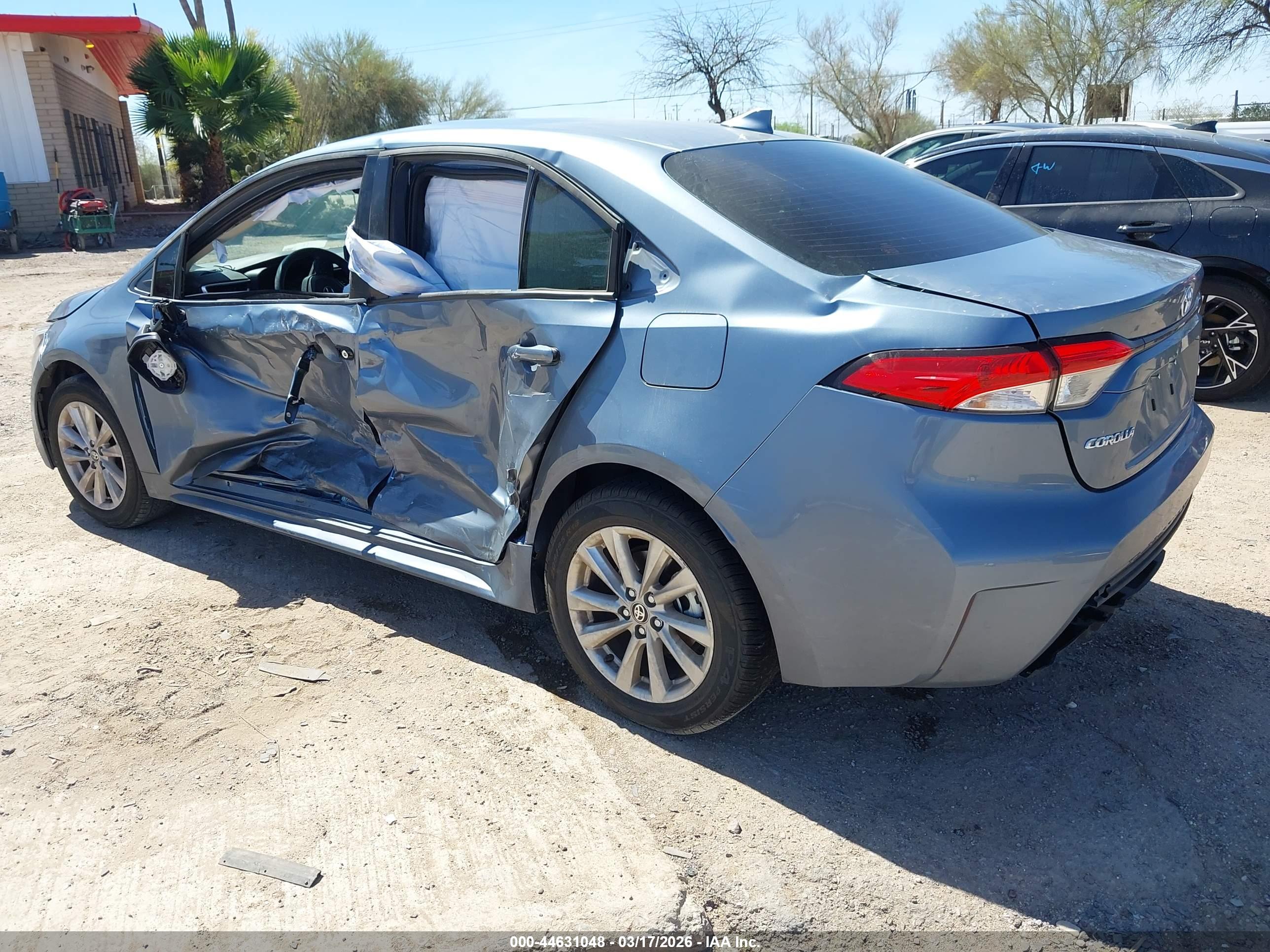 TOYOTA COROLLA image 3