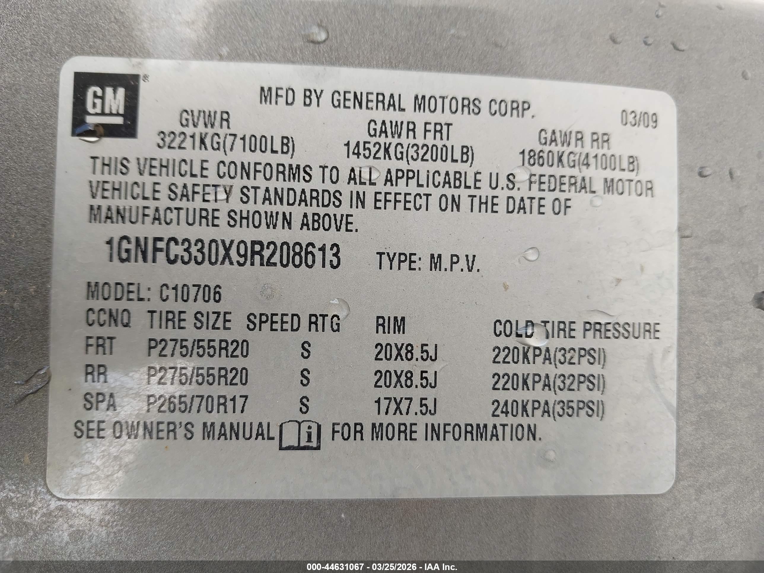 CHEVROLET TAHOE image 9