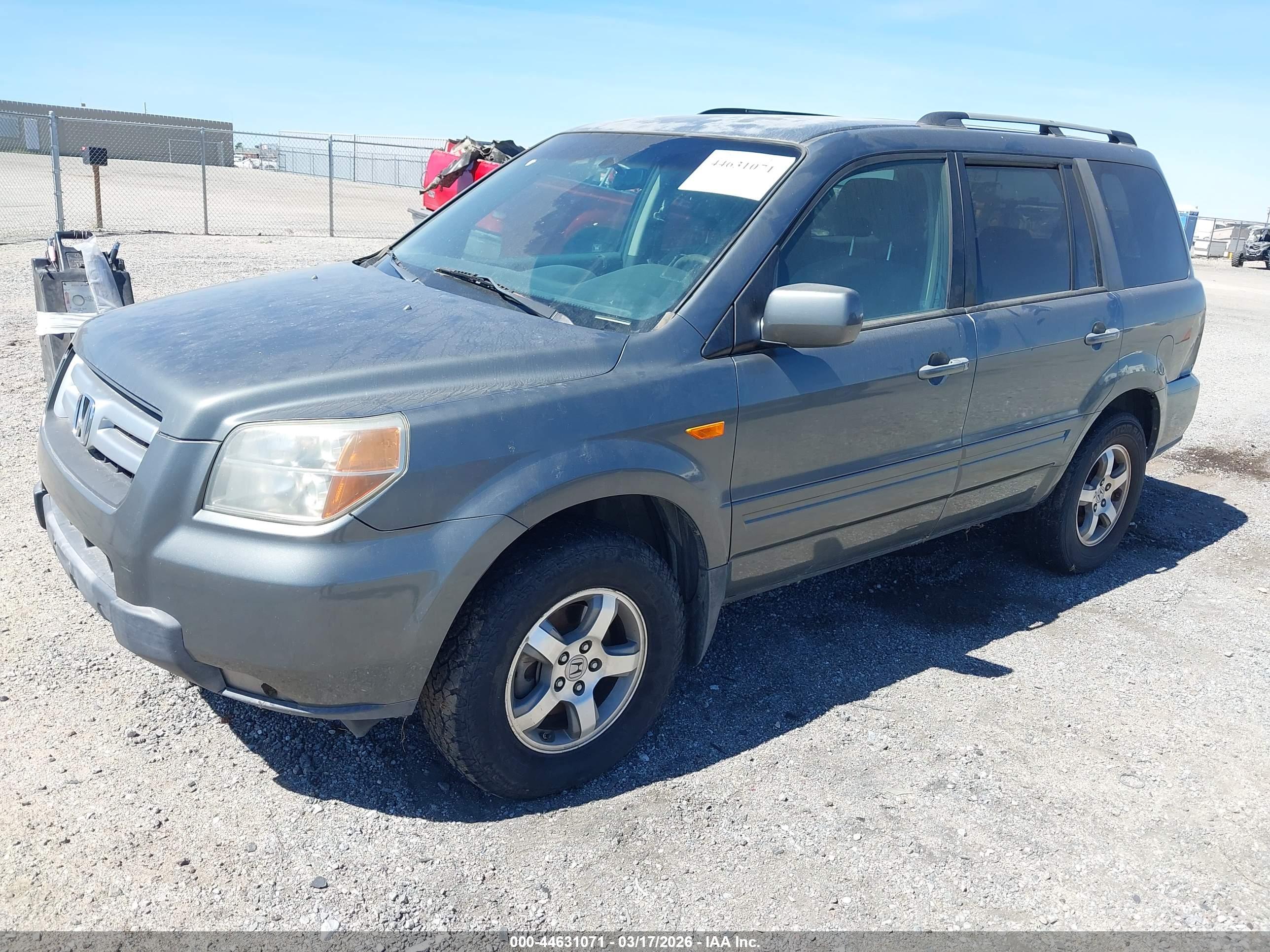 HONDA PILOT image 2