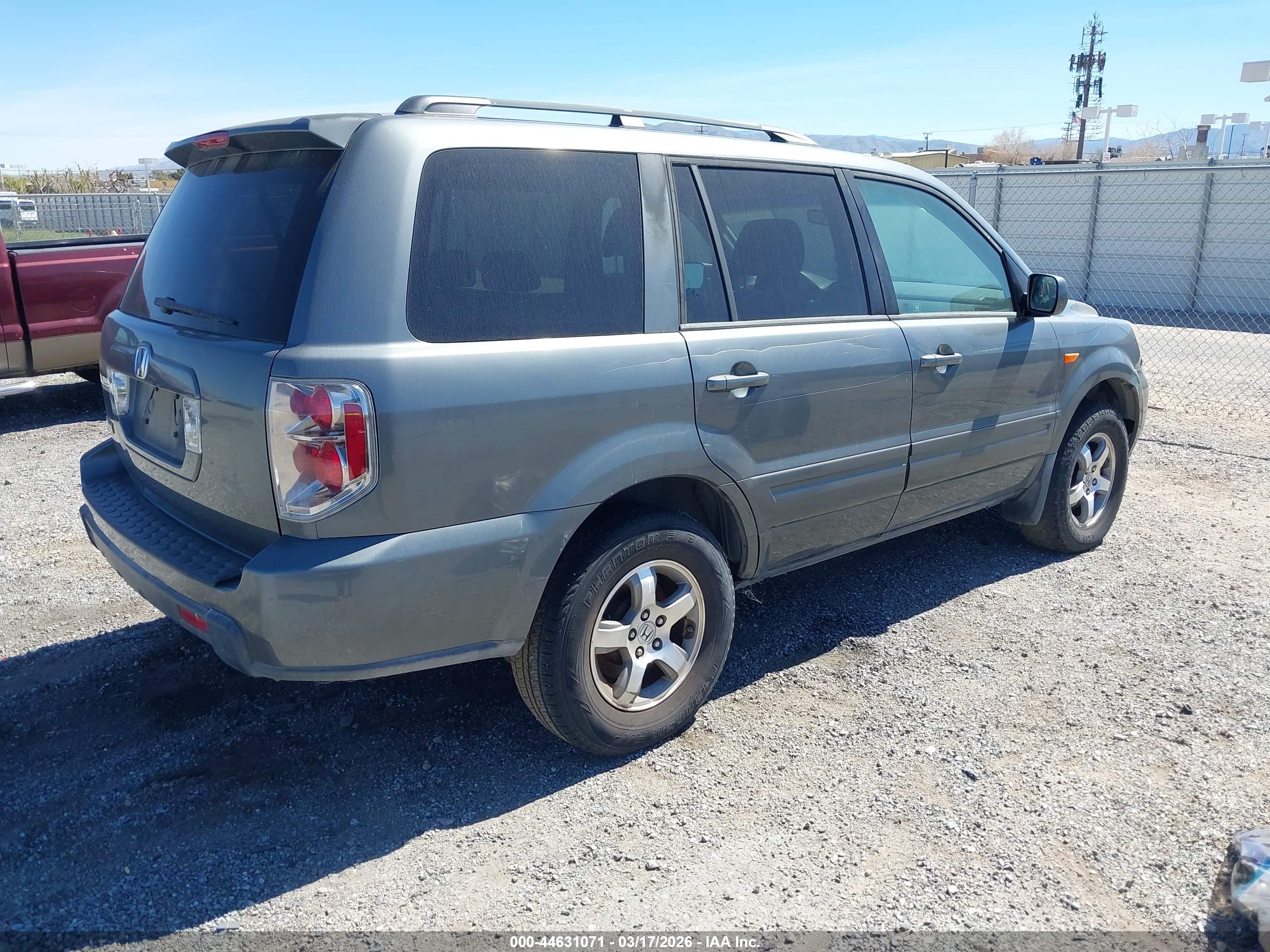 HONDA PILOT image 4