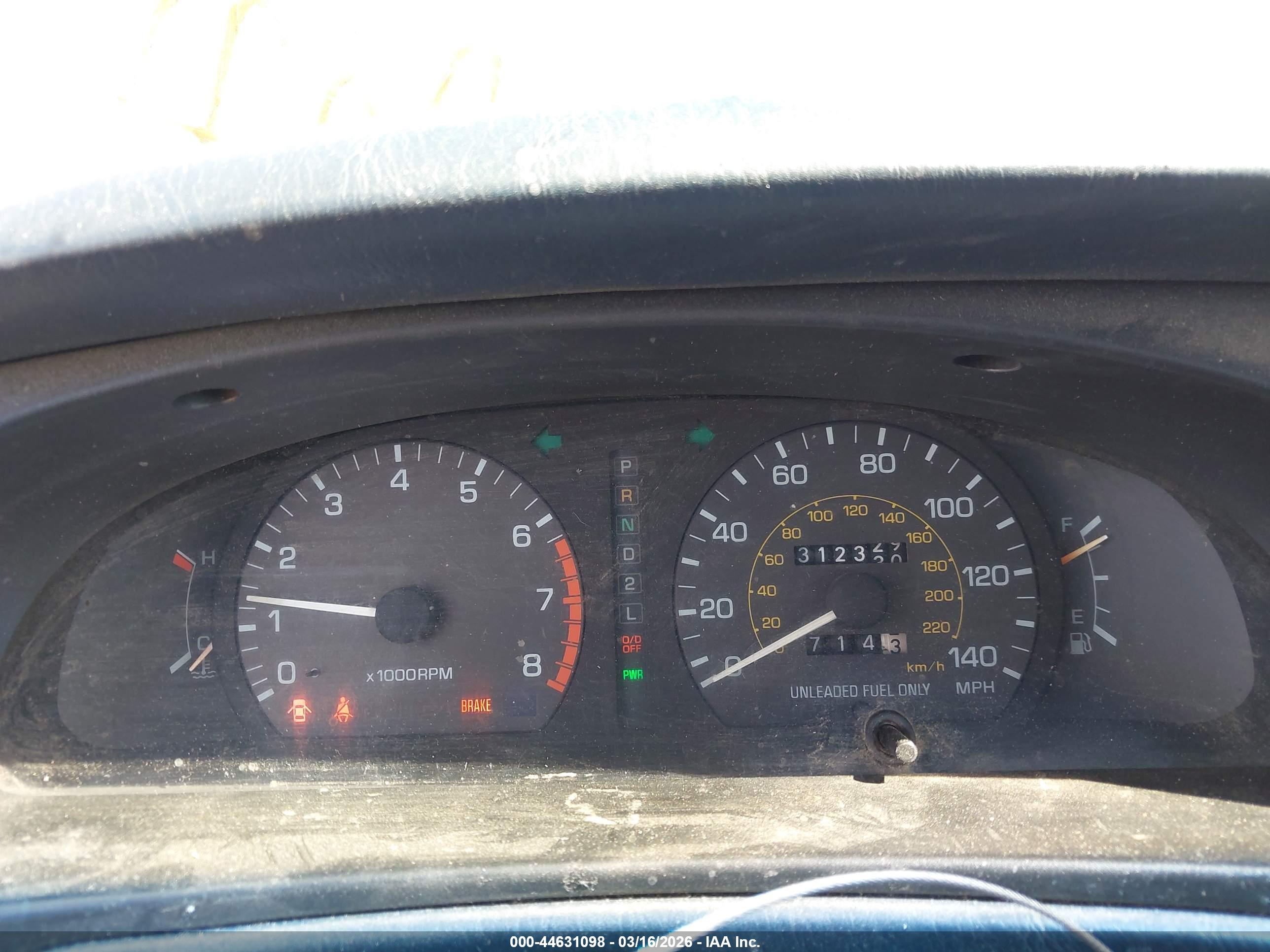 TOYOTA CAMRY image 7
