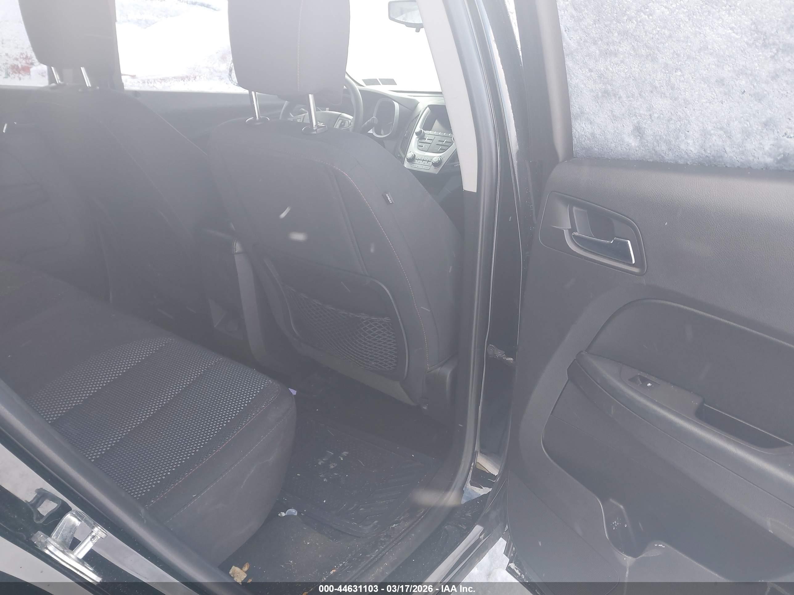 CHEVROLET EQUINOX image 8
