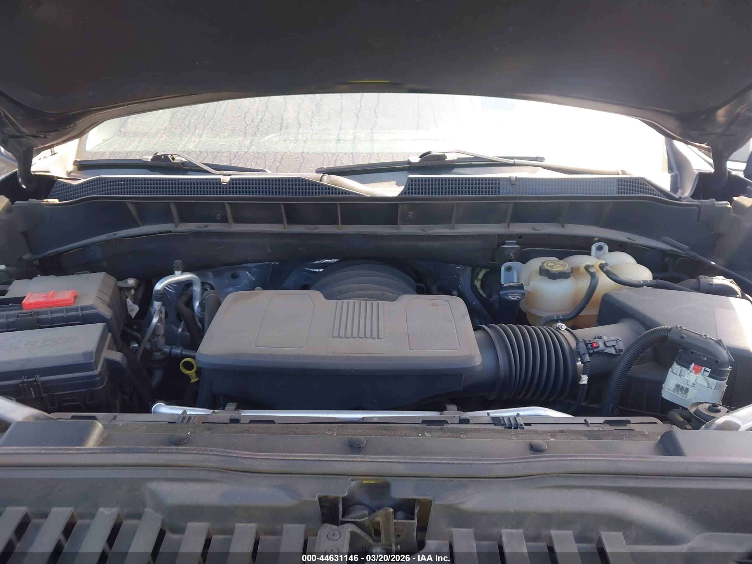 CHEVROLET SILVERADO image 10