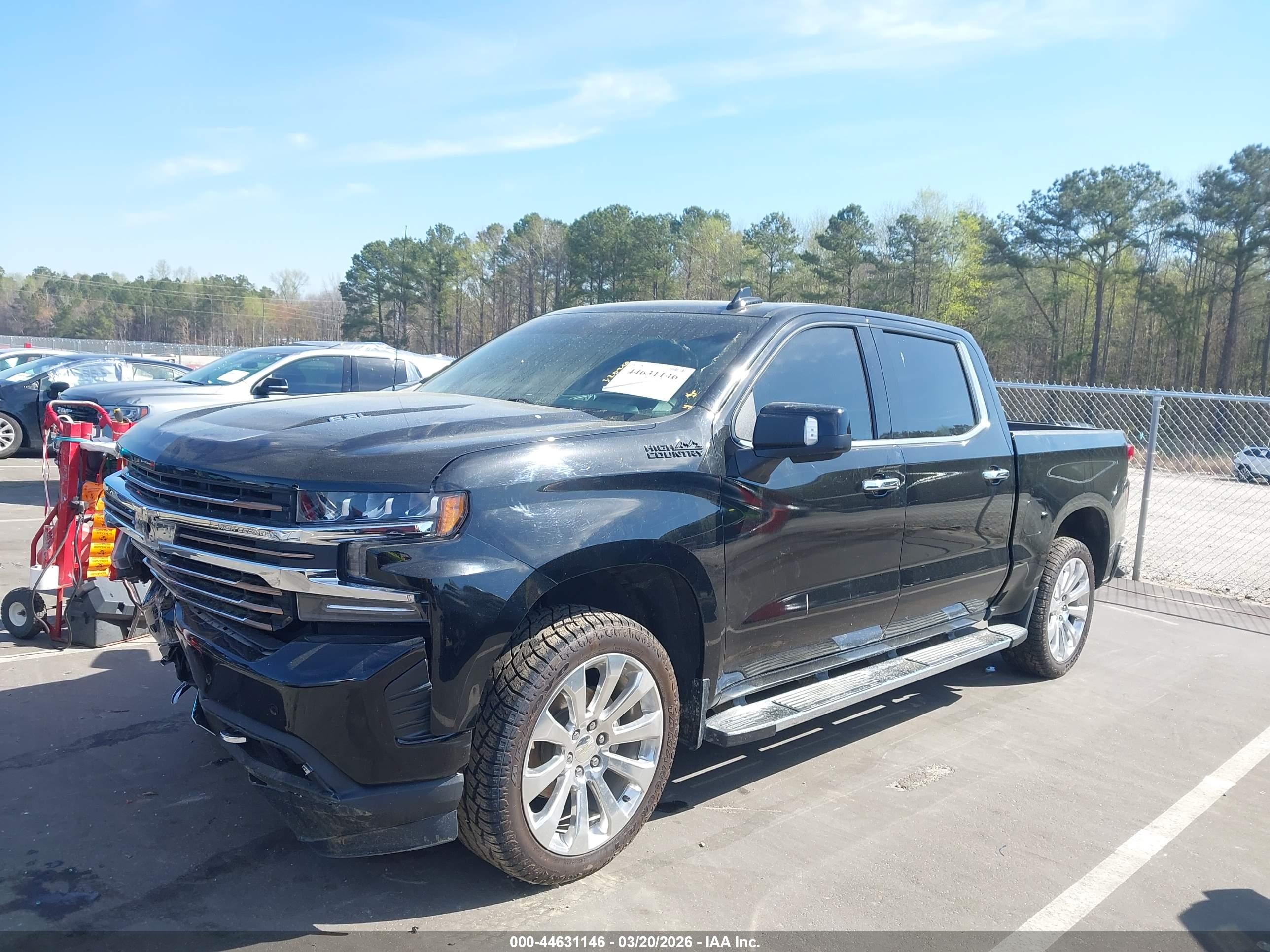 CHEVROLET SILVERADO image 2