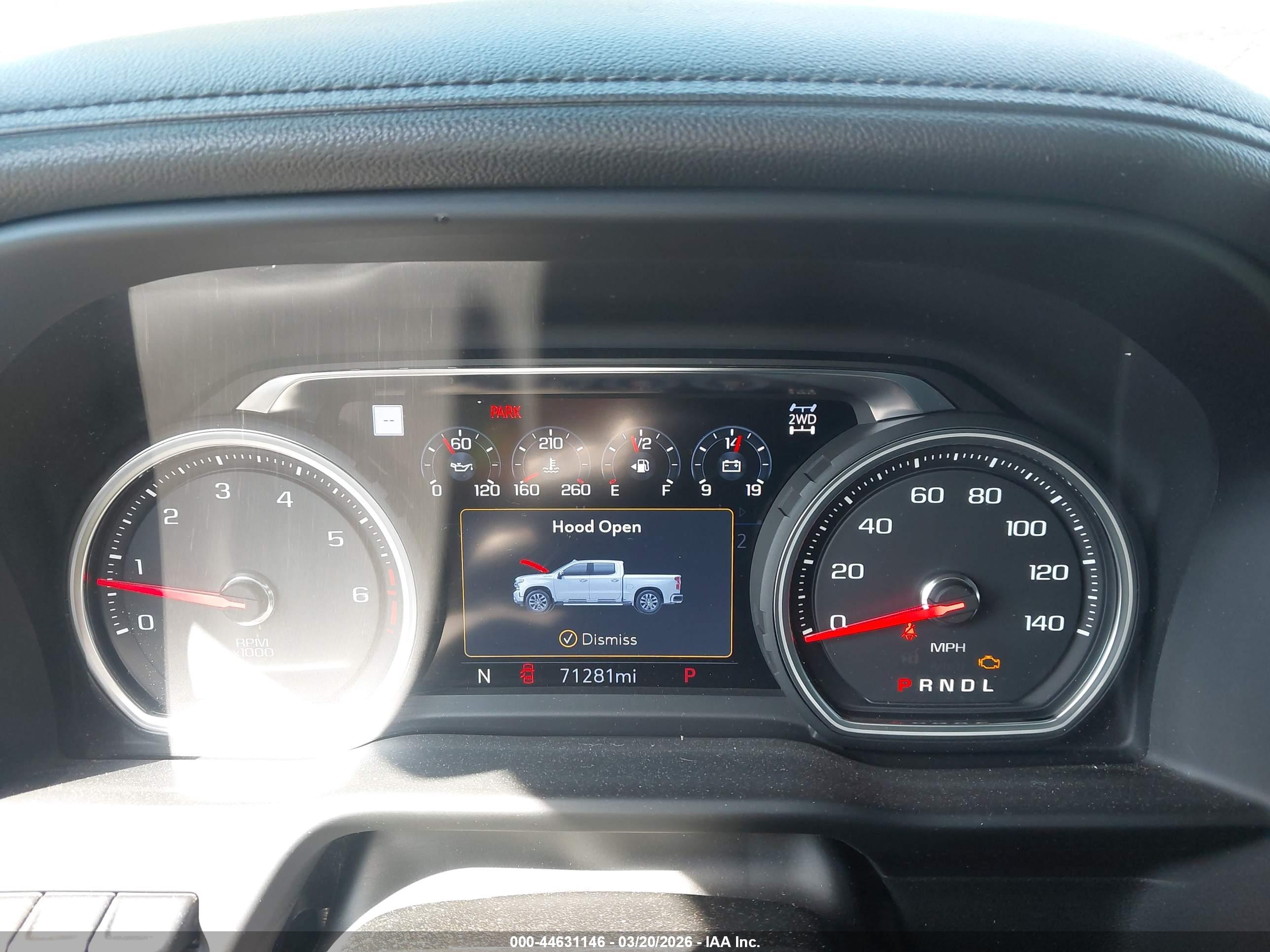 CHEVROLET SILVERADO image 7